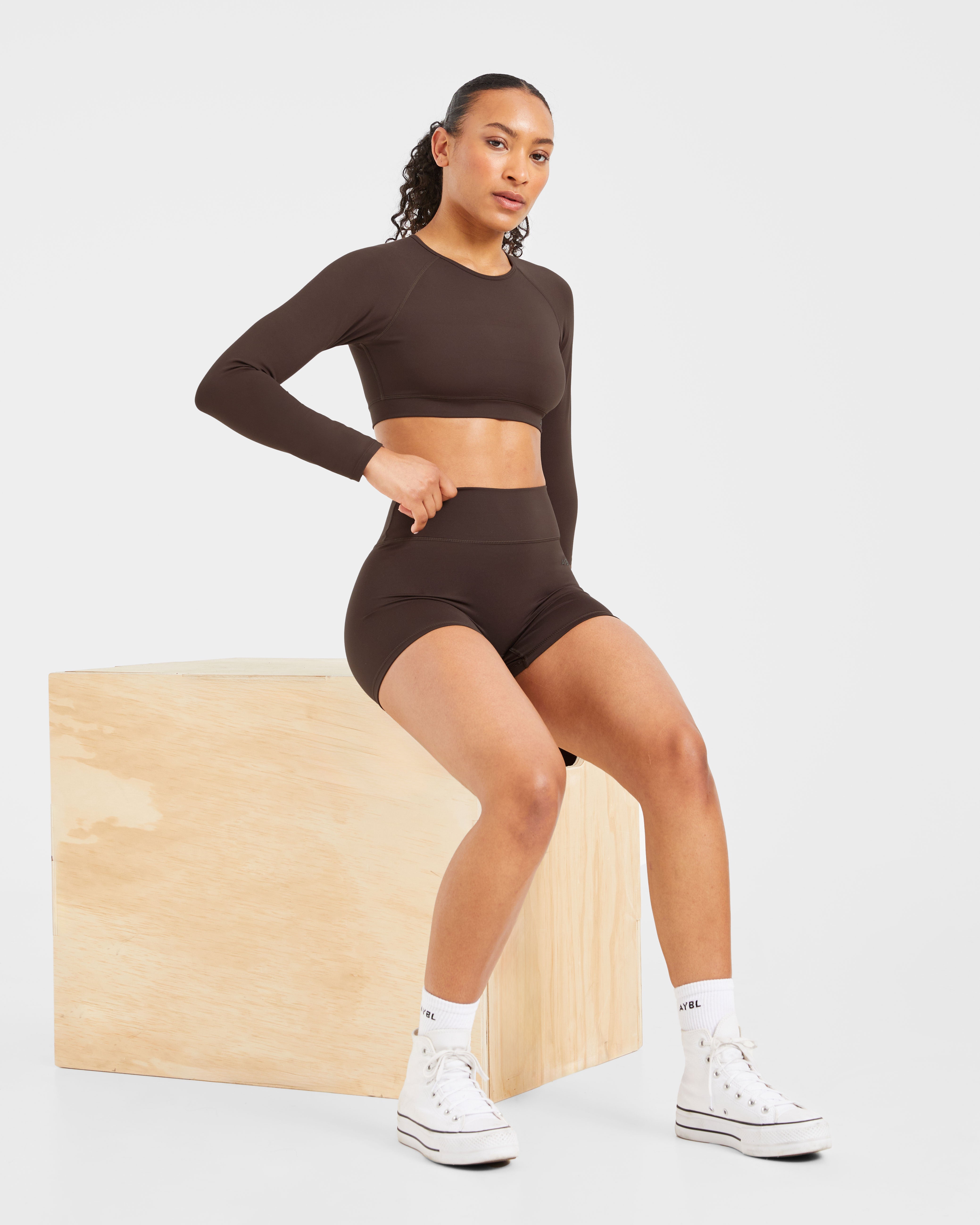 Staple Shorts - Coffee Brown
