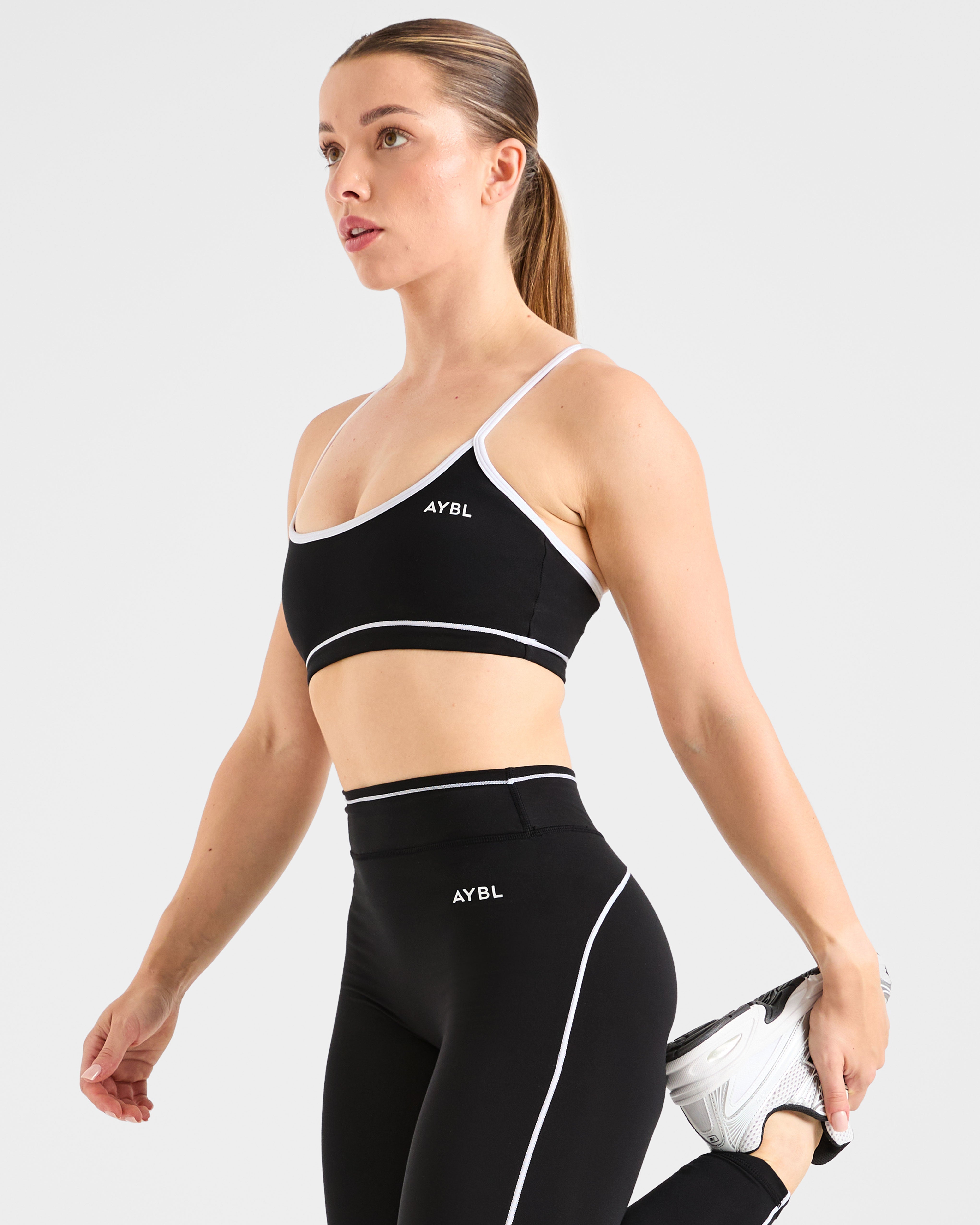 Form Sports Bra - Black
