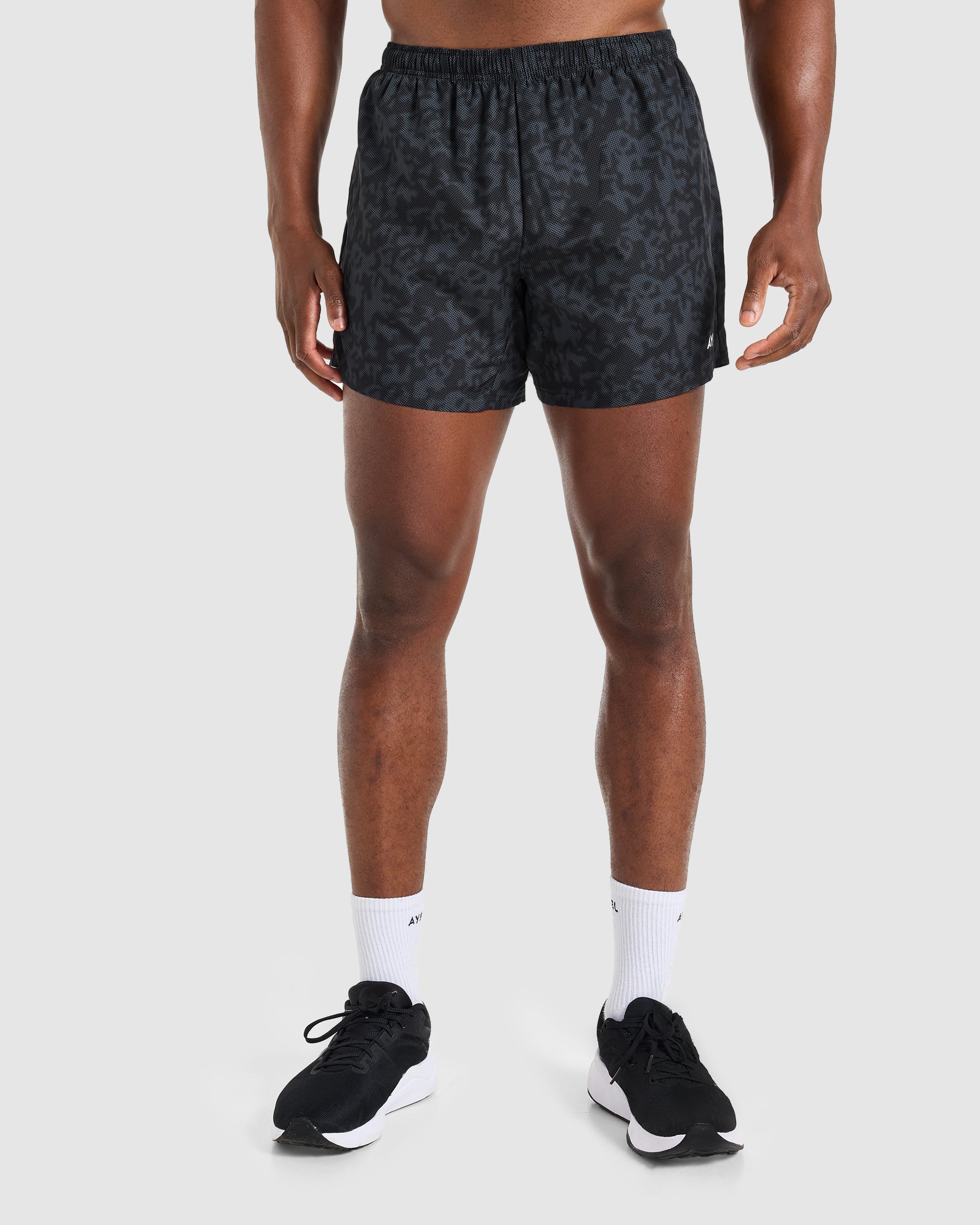 Core 5" Shorts - Black Camo