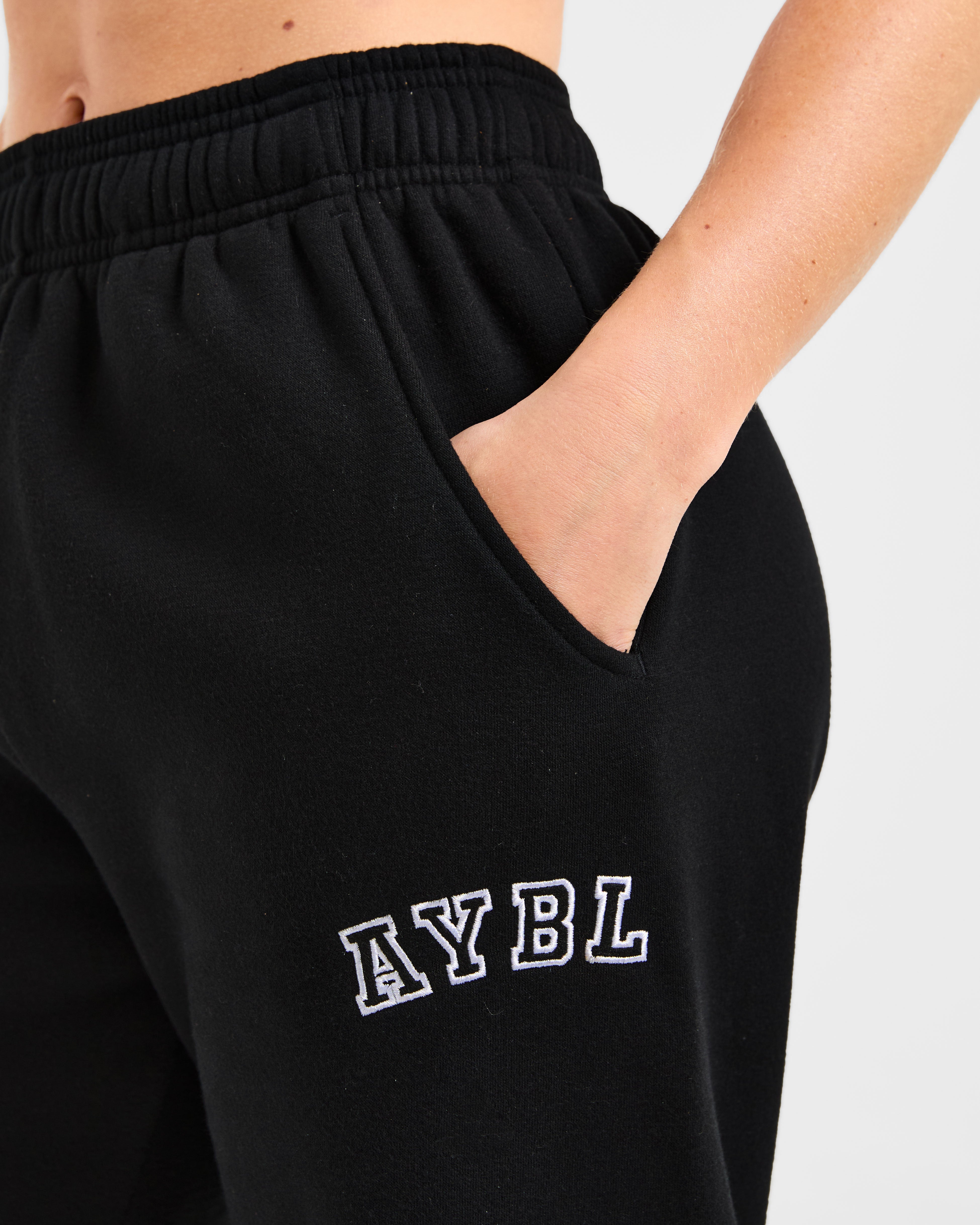 Varsity 2.0 Oversized Straight Leg Joggers - Black
