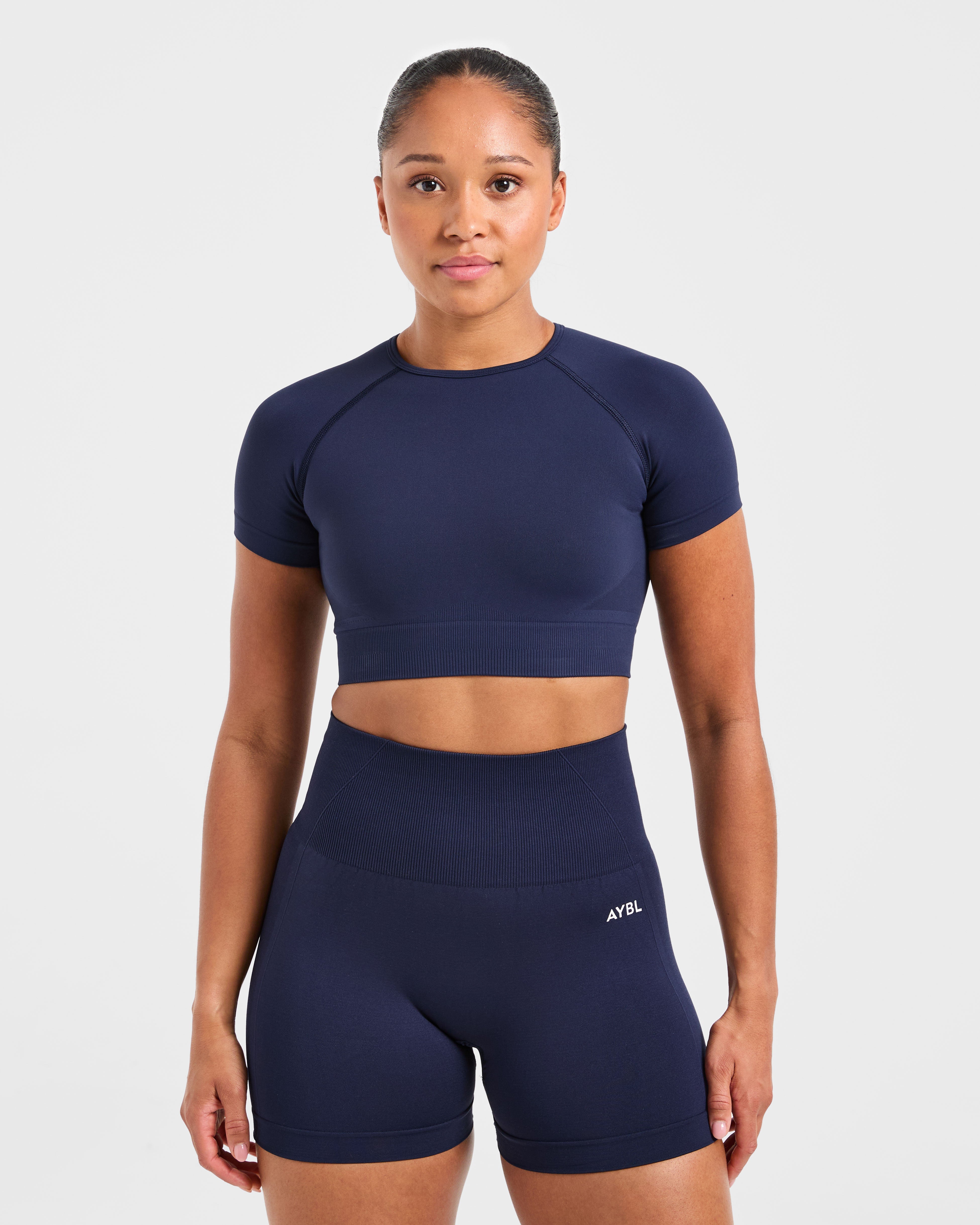 Nahtloses Empower-Crop-Top – Marineblau