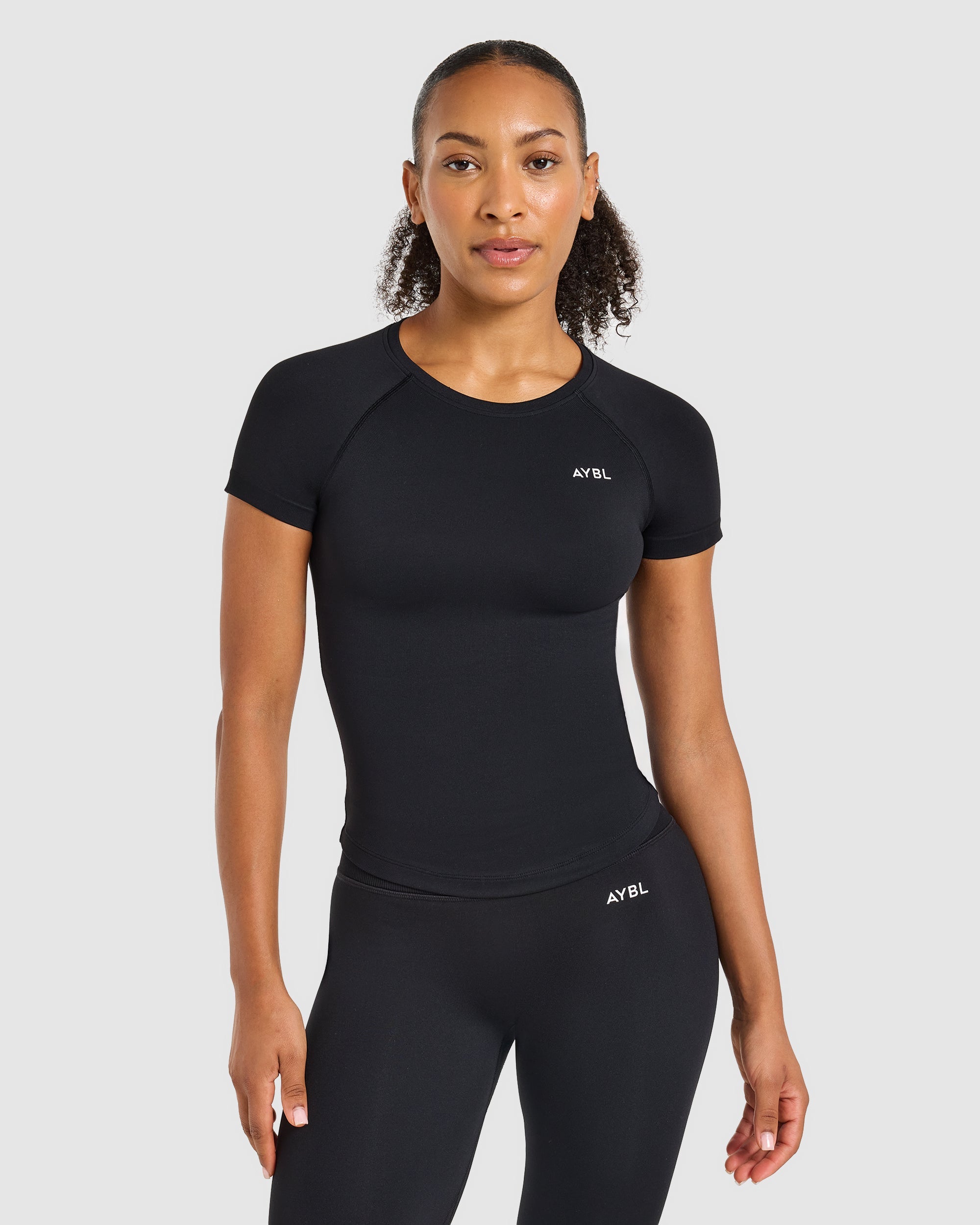 Enhance Seamless Short Sleeve Top - Black