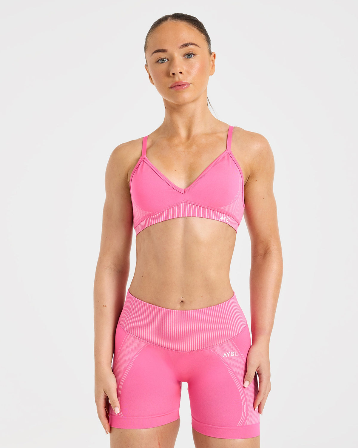 Charge Seamless Sports Bra - Pink