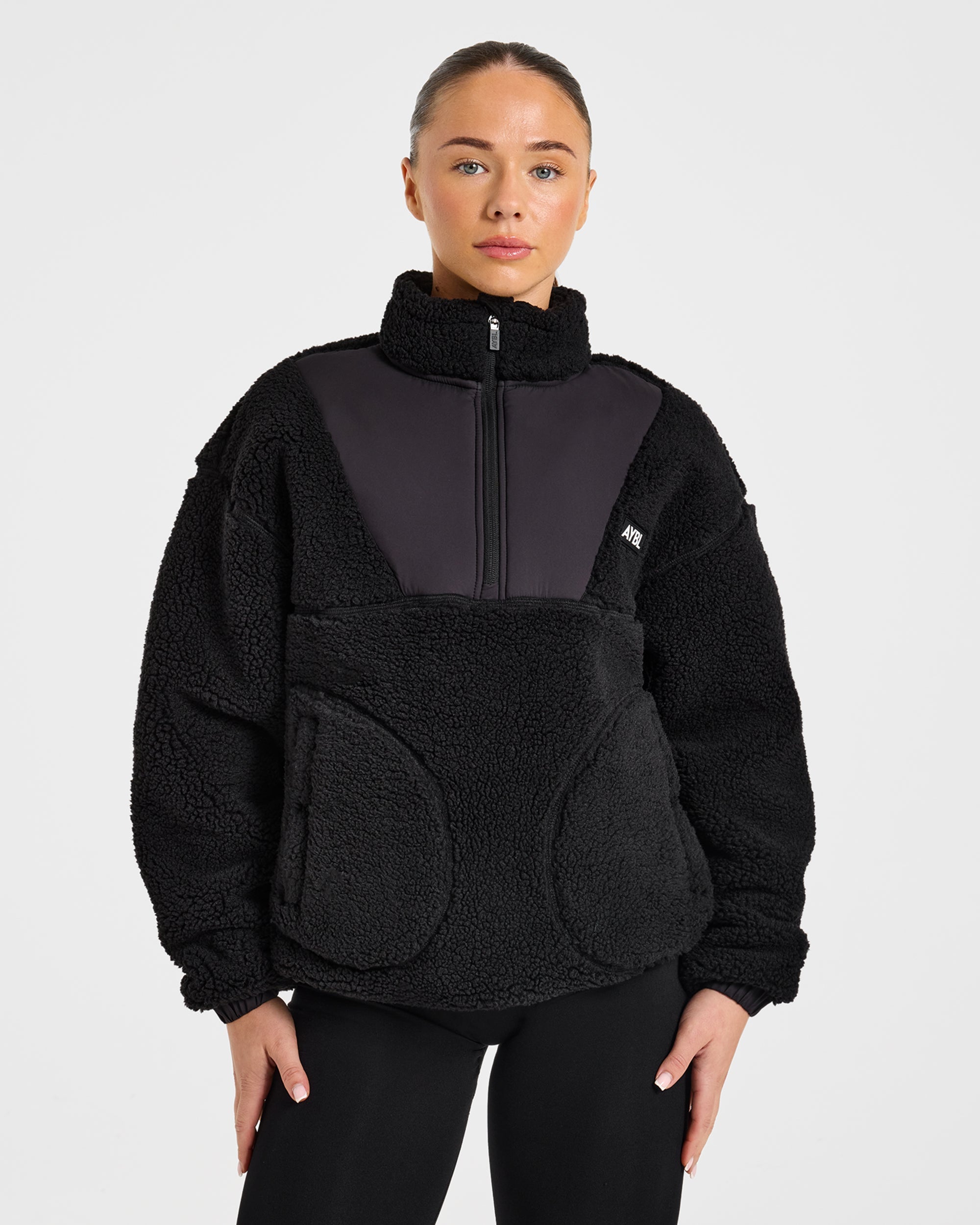 Signature 1/4 Zip Fleece Pullover - Black