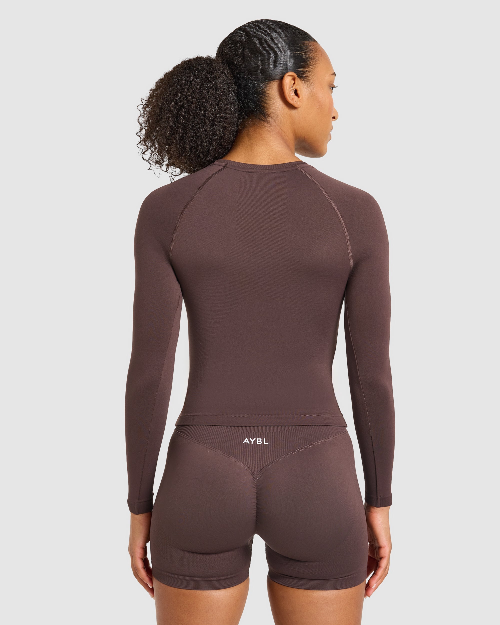 Enhance Seamless Long Sleeve Top - Cocoa Brown