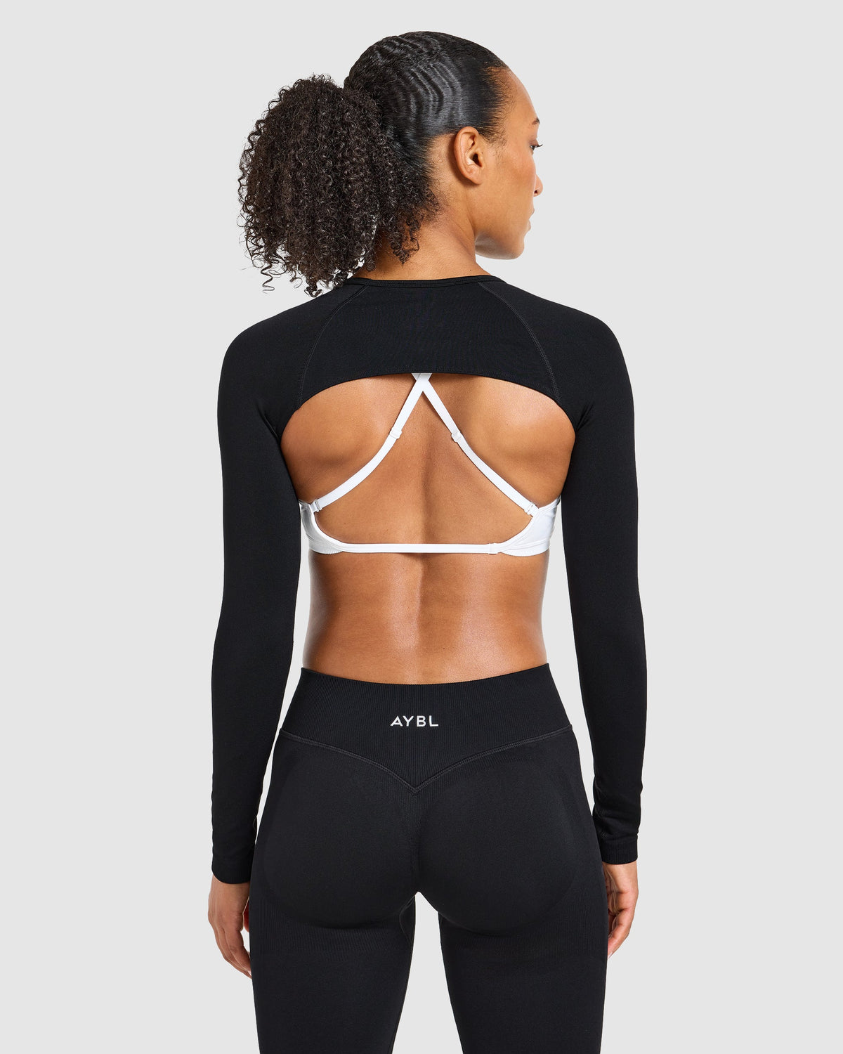 Adapt Seamless Shrug - Black