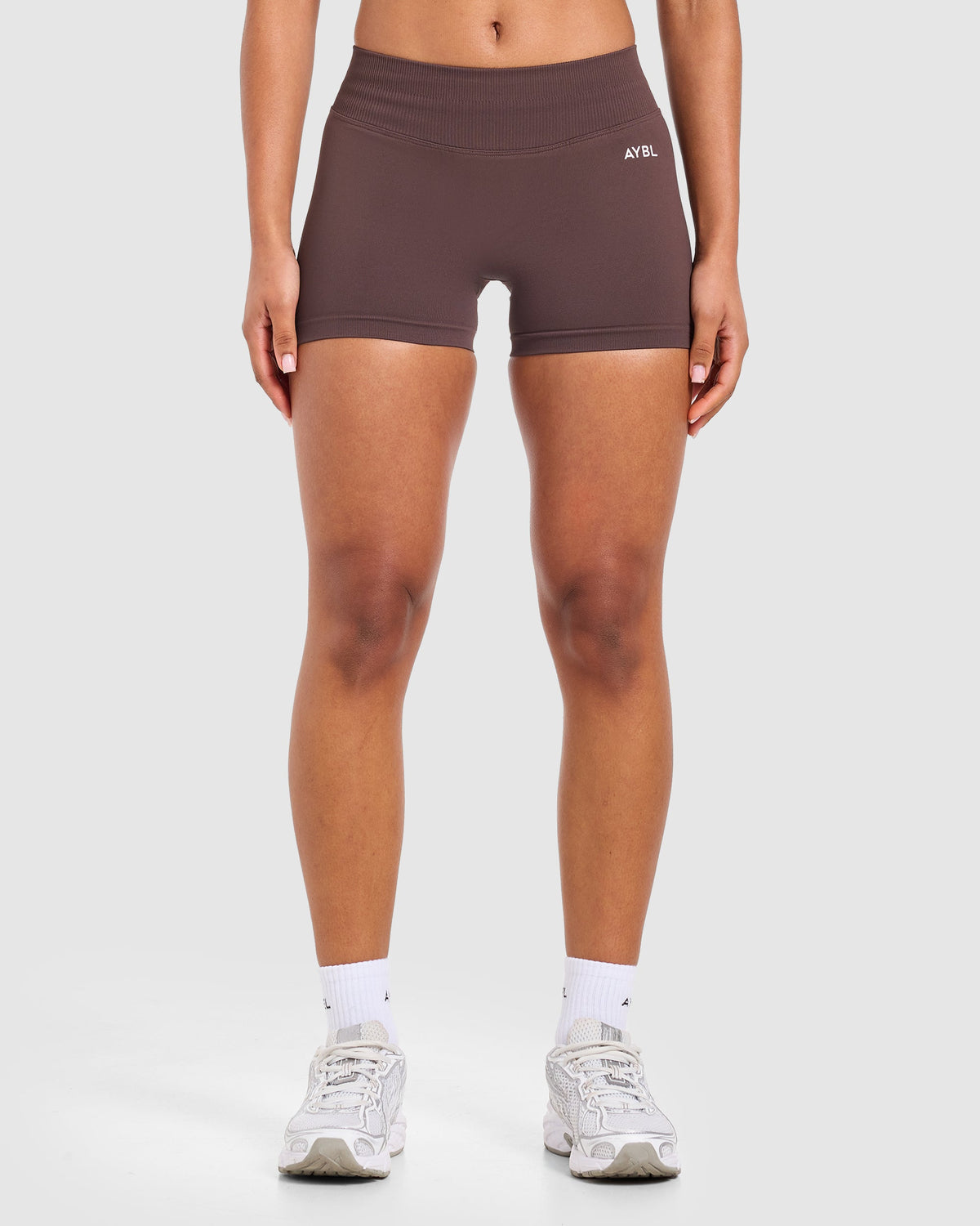 Enhance Seamless Shorts | 3.5" - Cocoa Brown