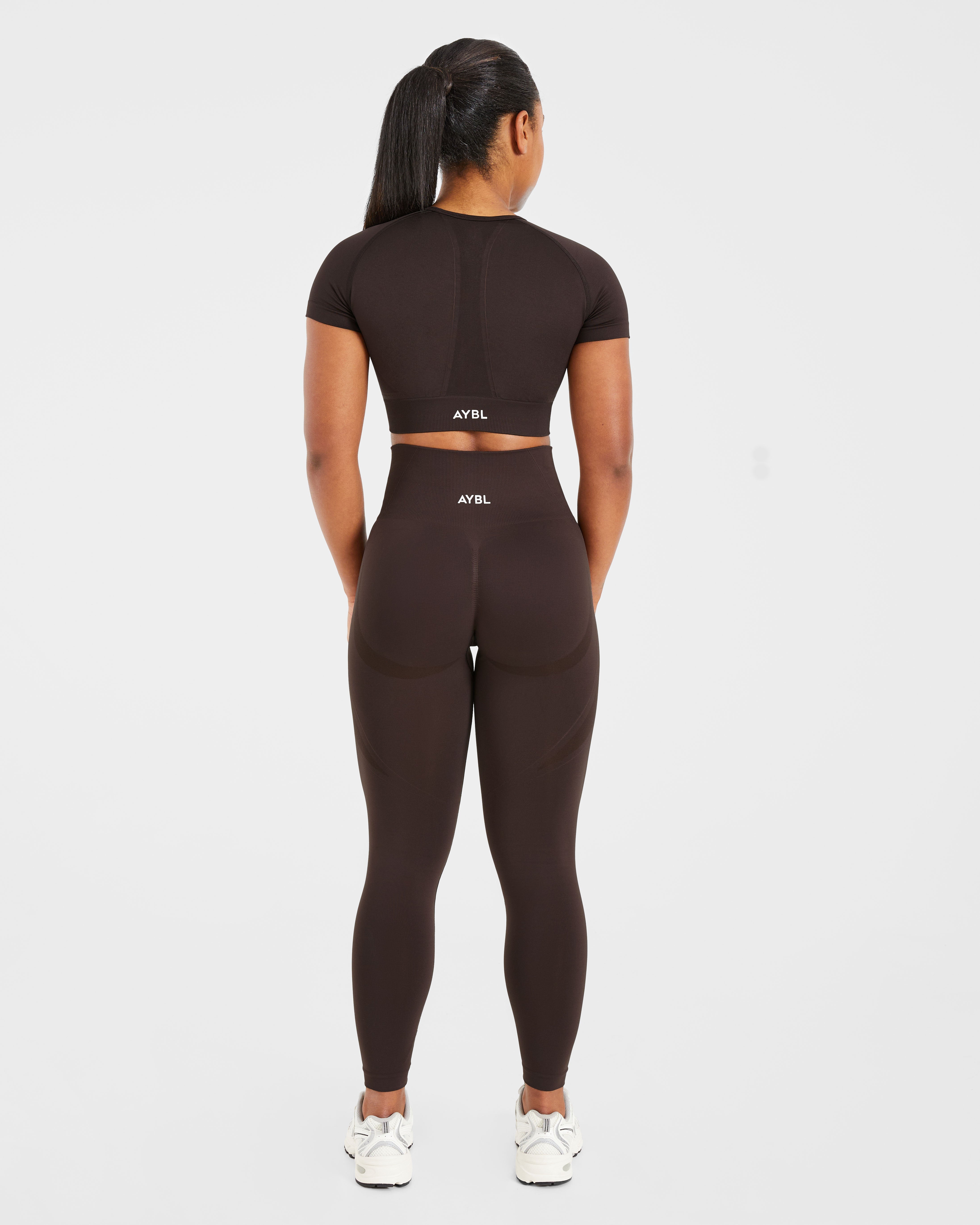 Haut court sans couture Empower - Marron cacao