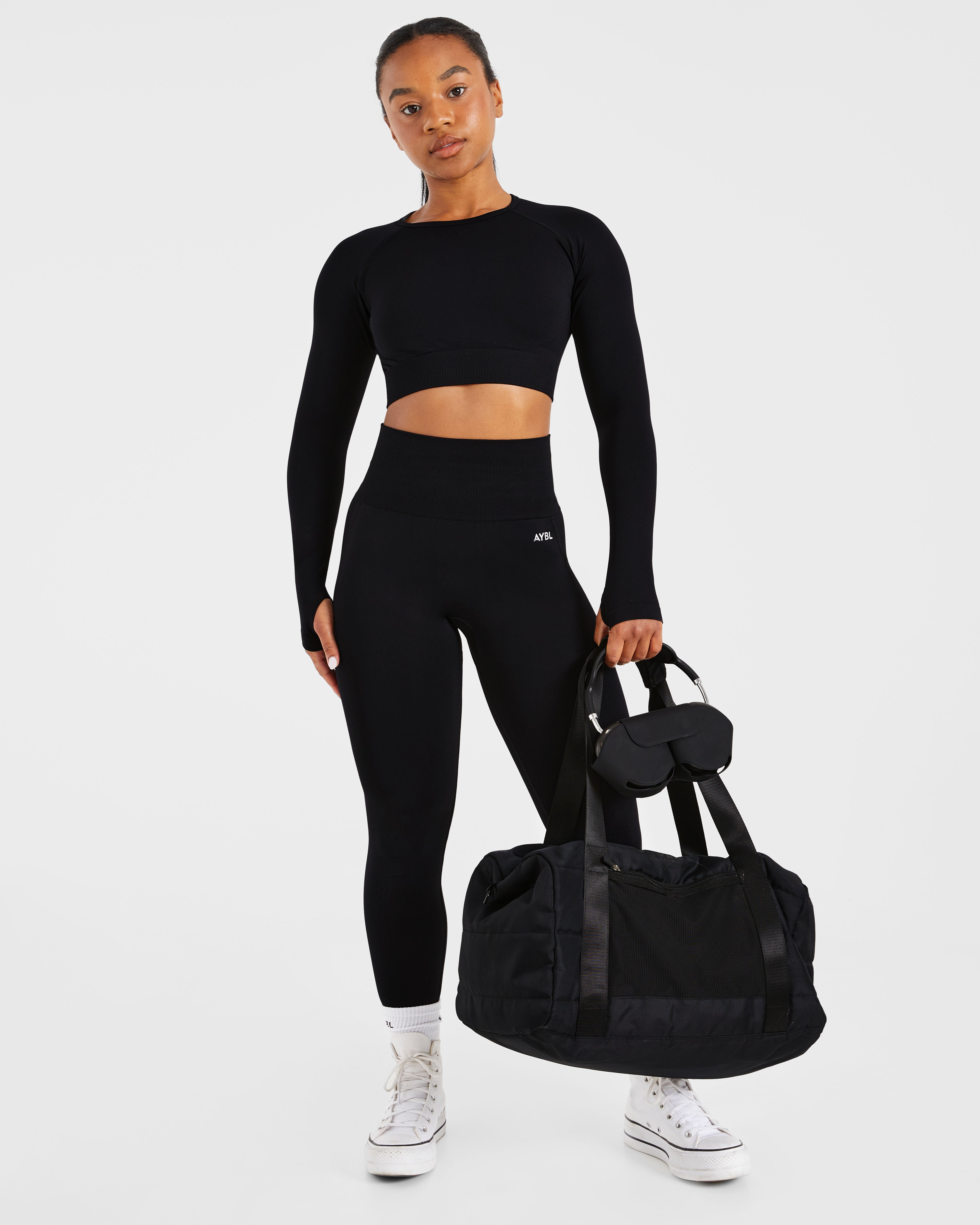 Empower Nahtloses Langarm-Crop-Top – Schwarz