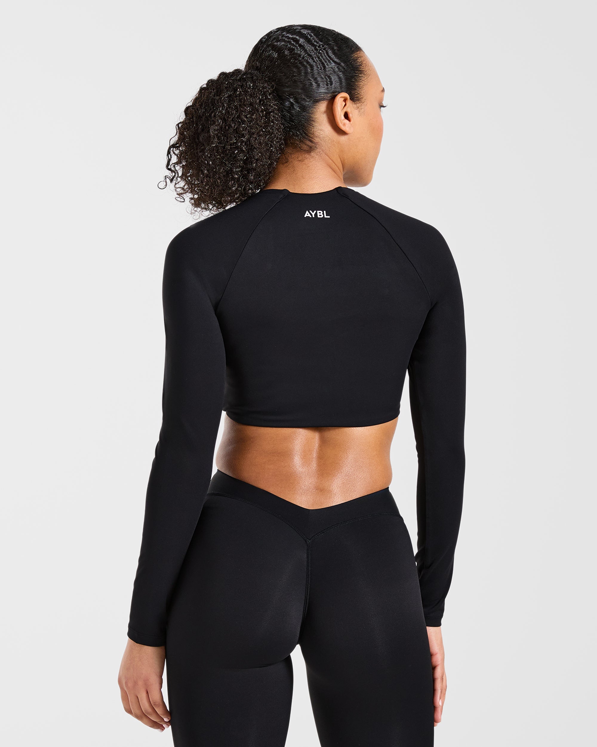 Physique Long Sleeve Crop Top - Black