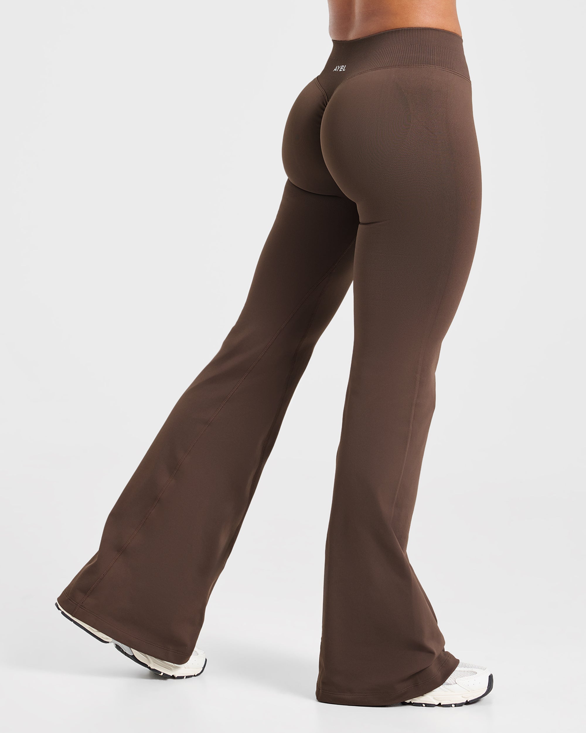 Enhance Seamless Flared Leggings - Brown