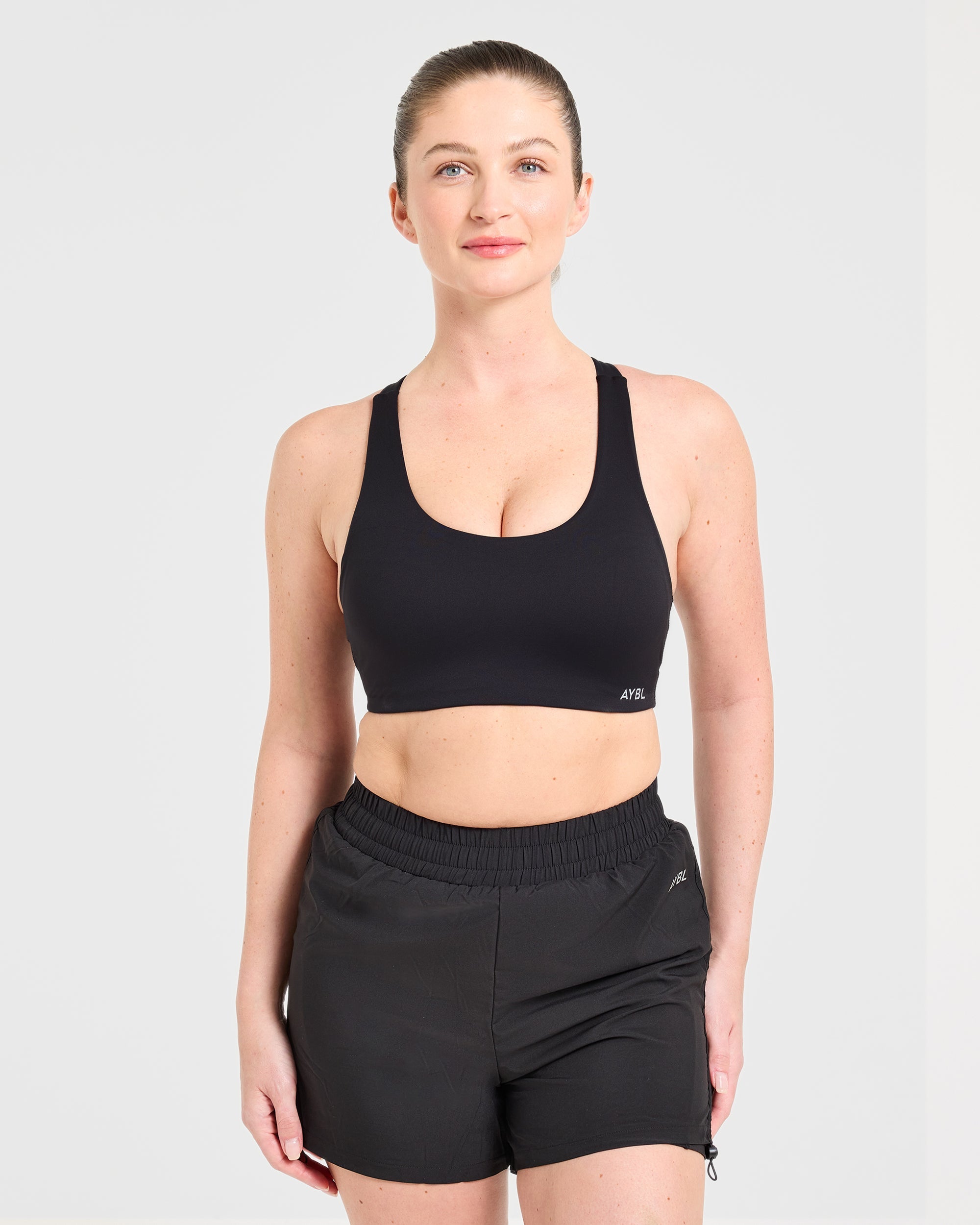 Run Cross Back Sports Bra - Black