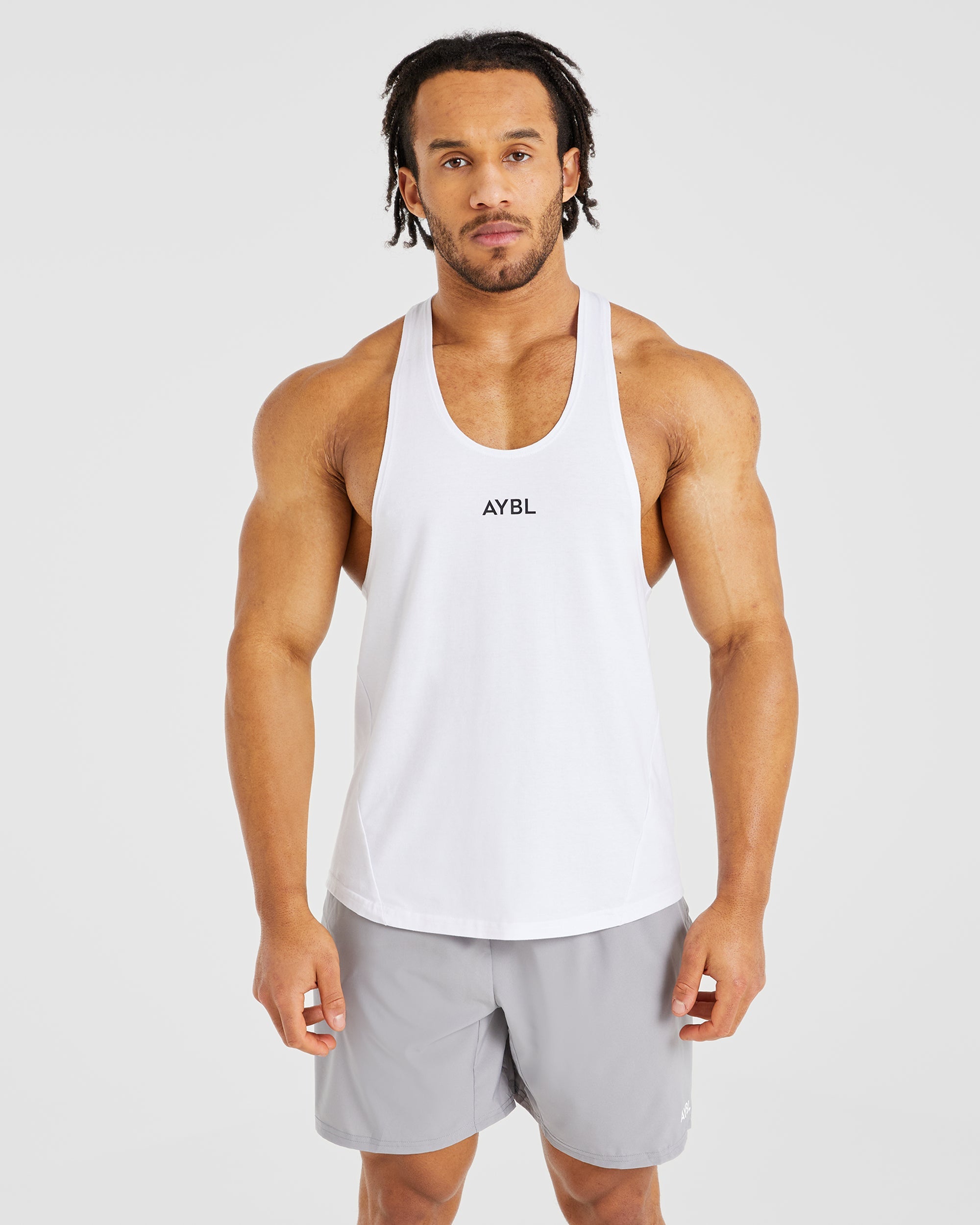 Essential Stringer – Weiß