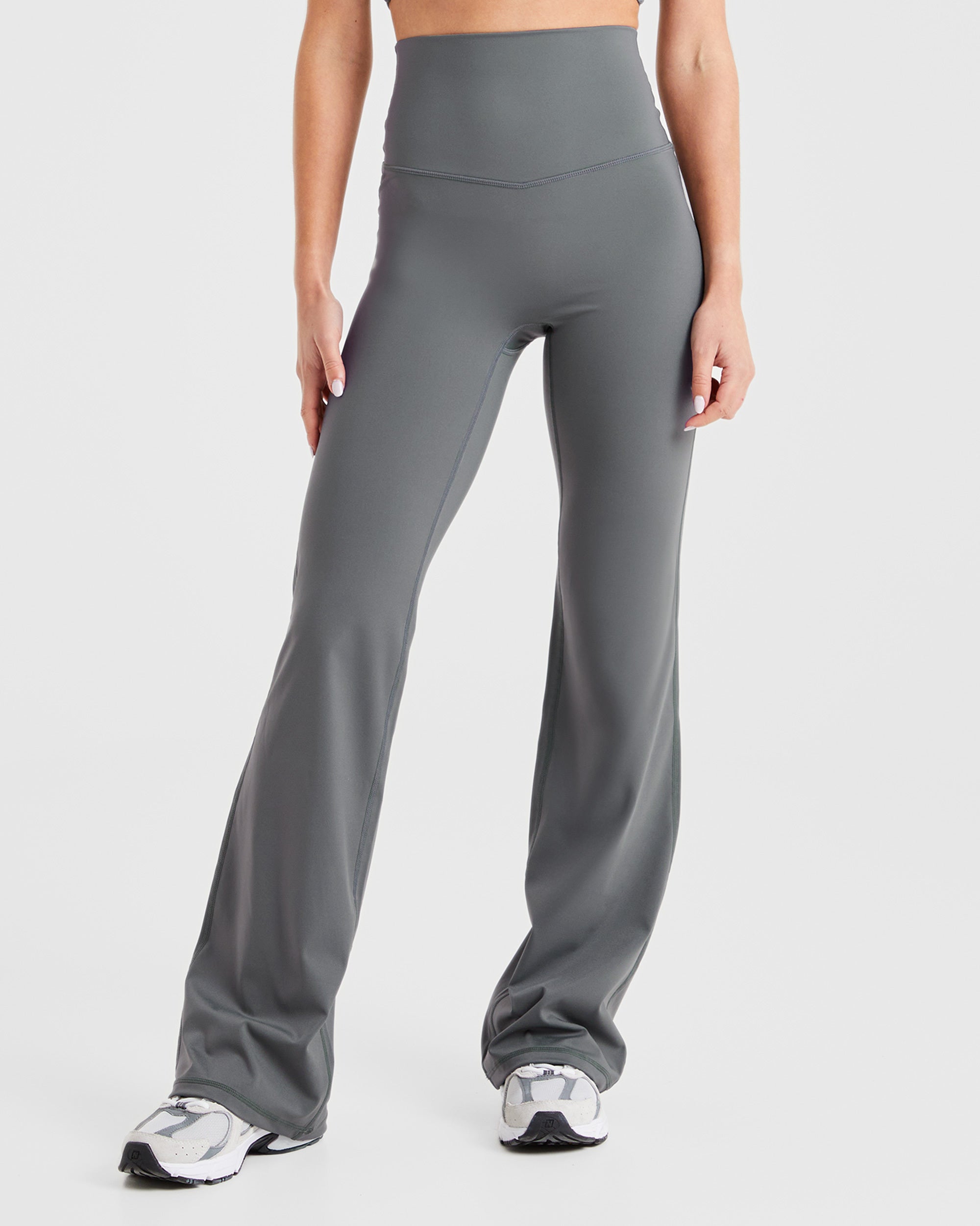 Sculpt Flared Leggings Charcoal