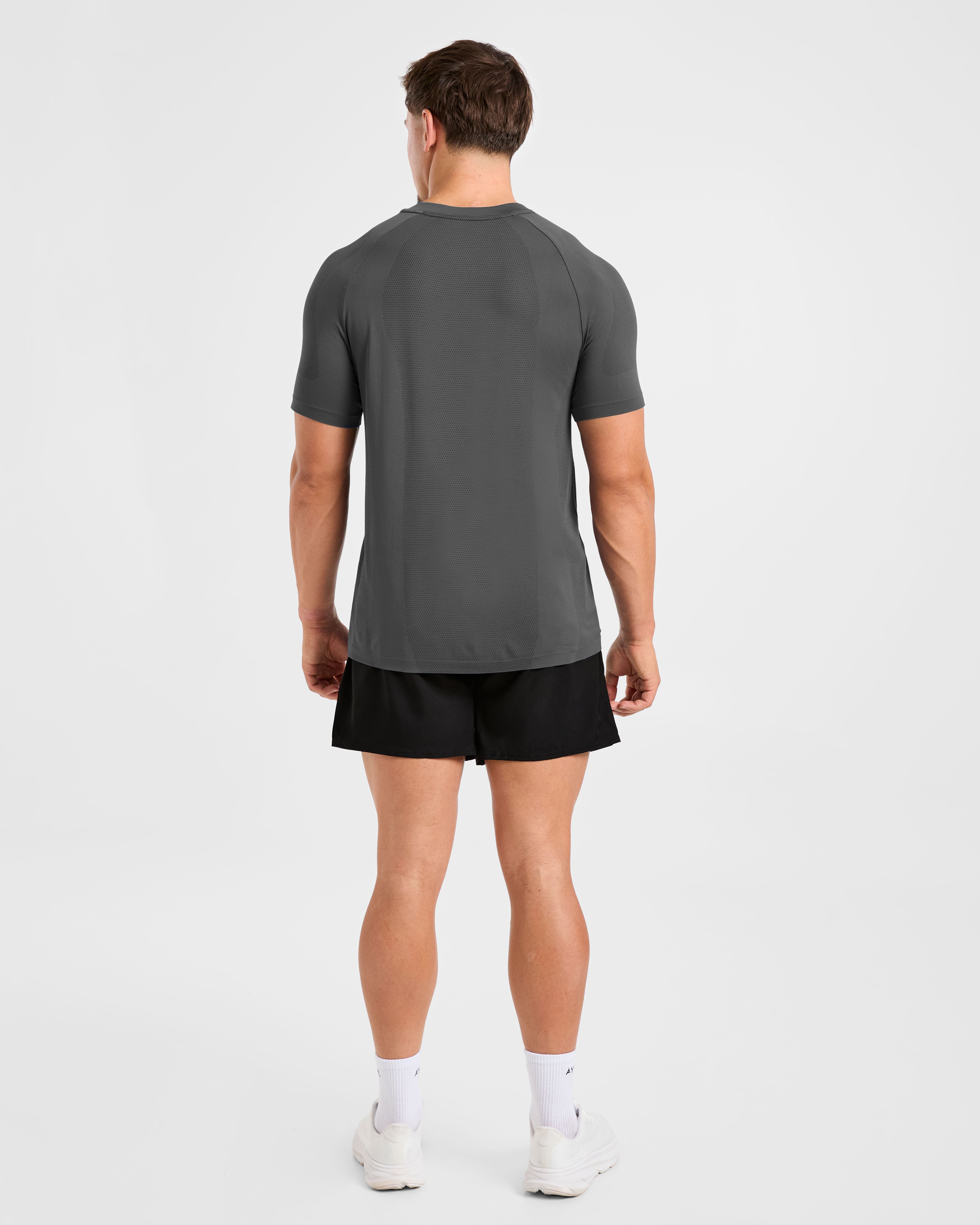Attain Seamless T Shirt - Storm Grey