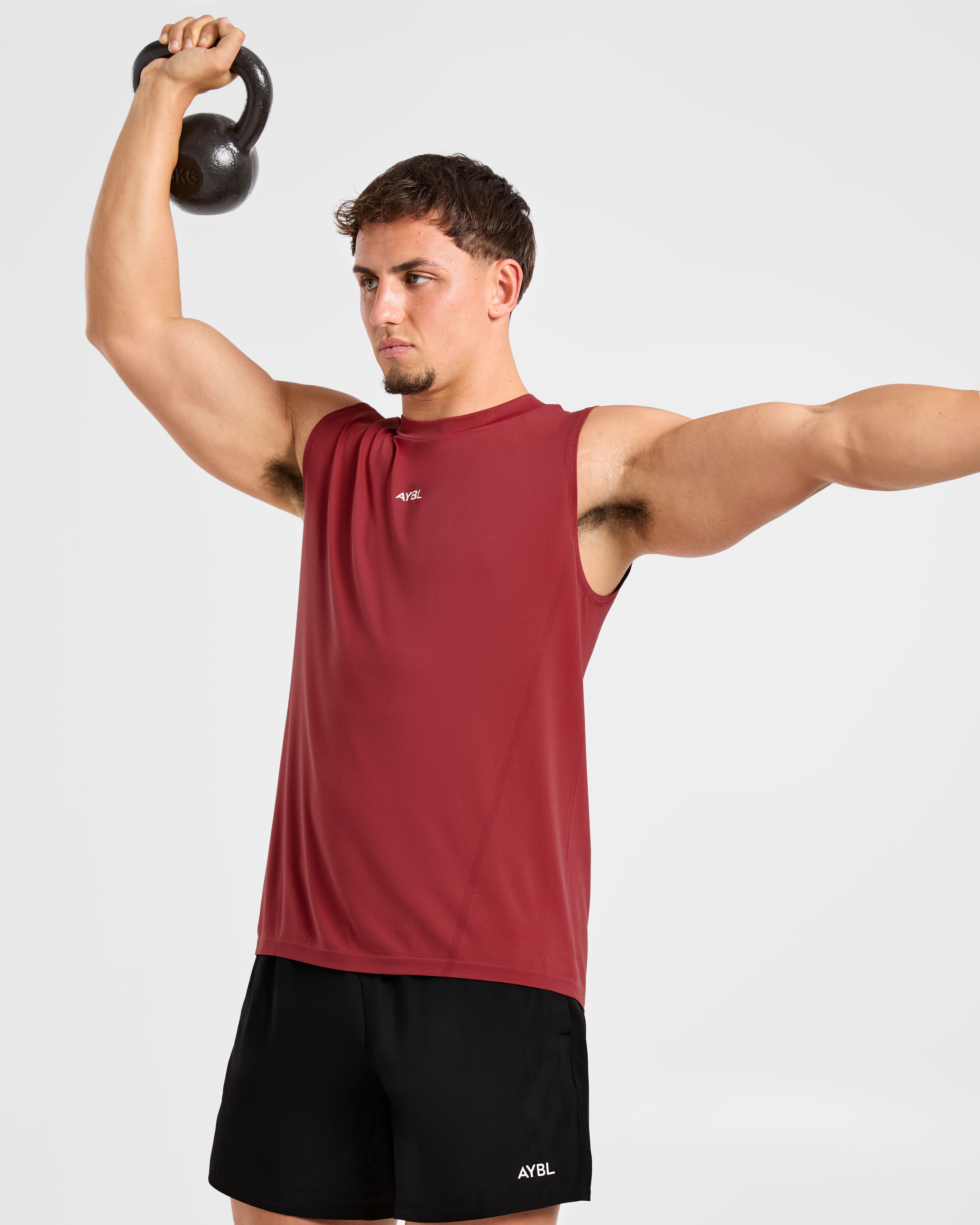 Attain Seamless Vest - Maroon Red