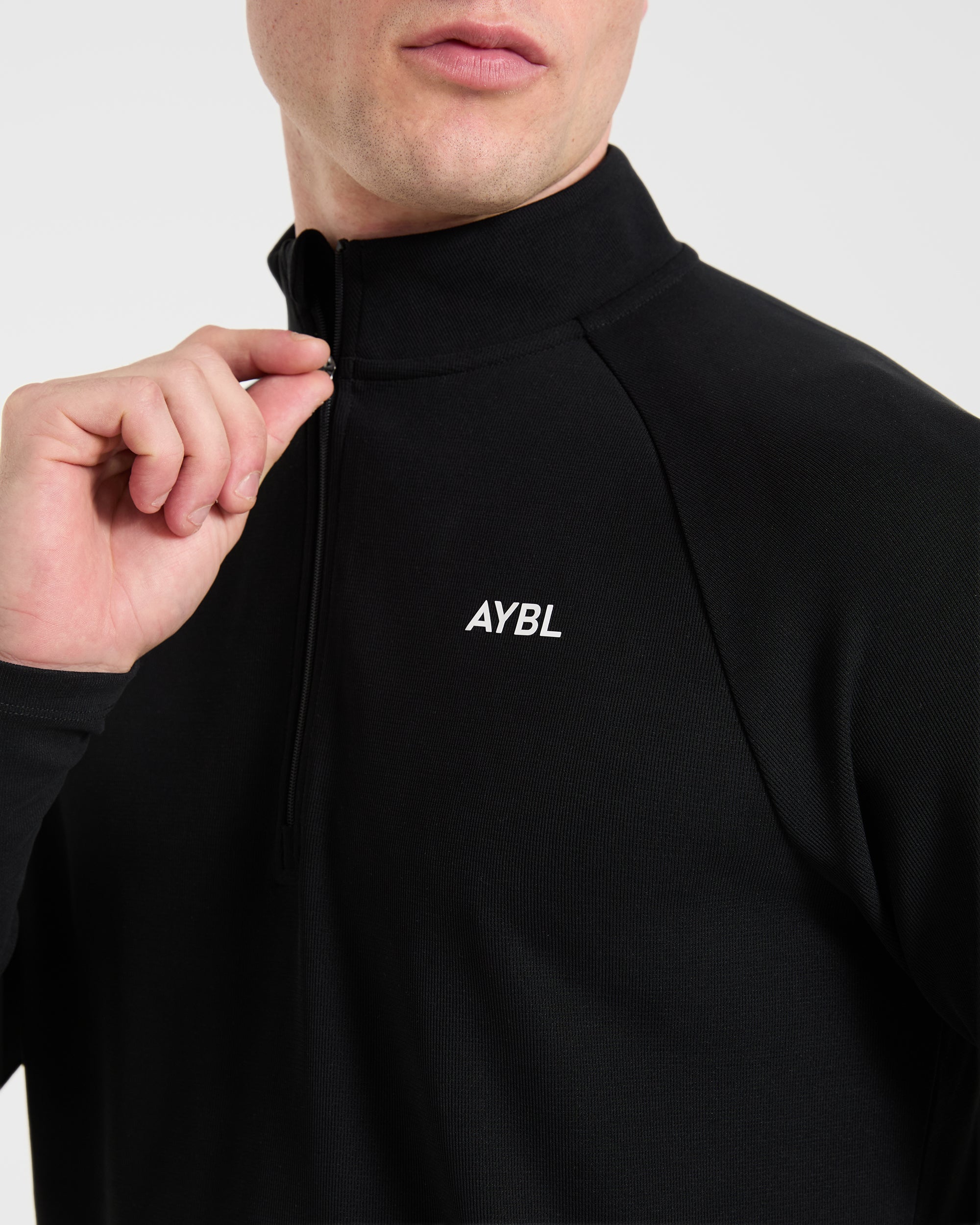 Precision Hybrid 1/4 Zip Pullover - Black