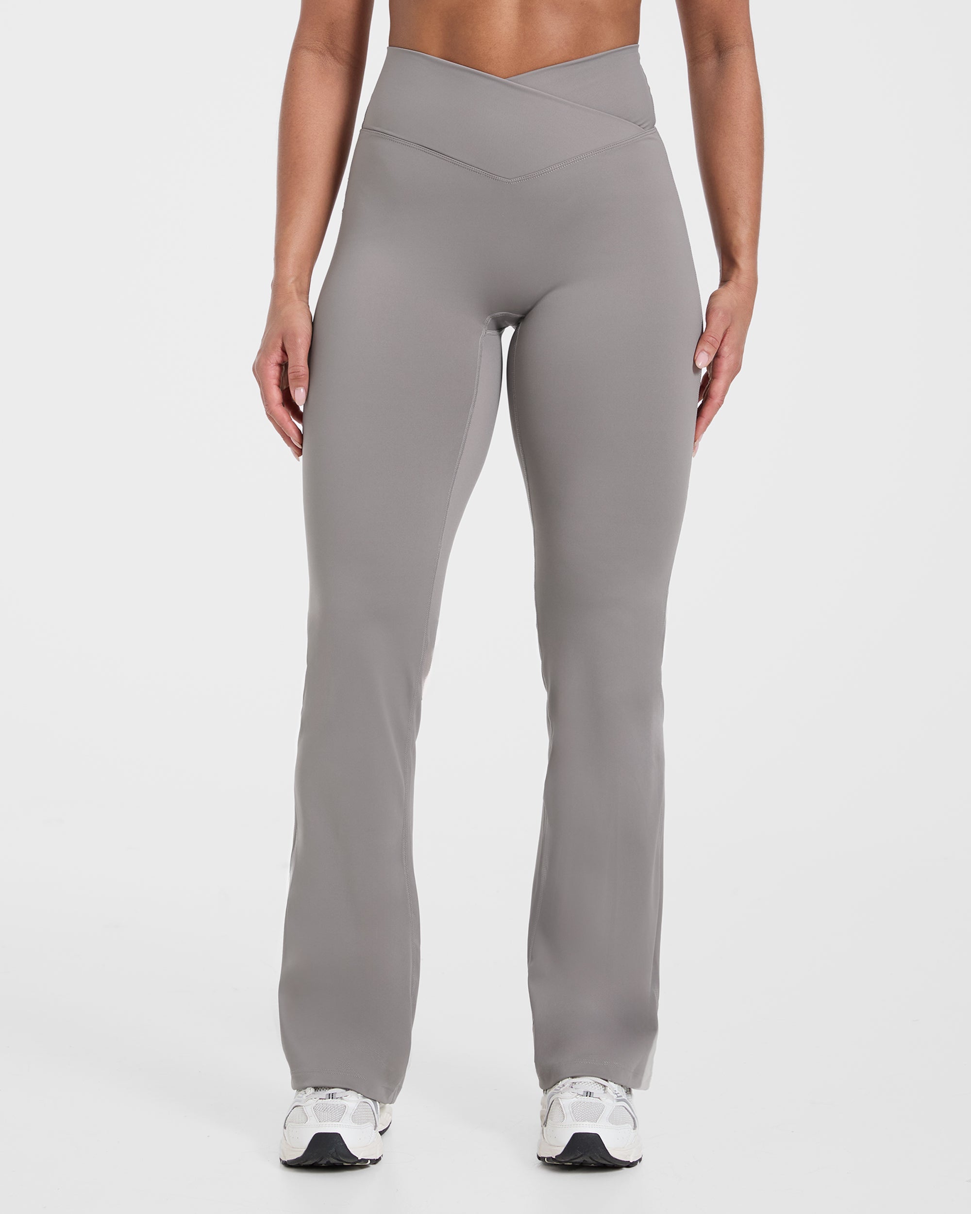 Sculpt Wrap Flared Leggings - Smoke Grey