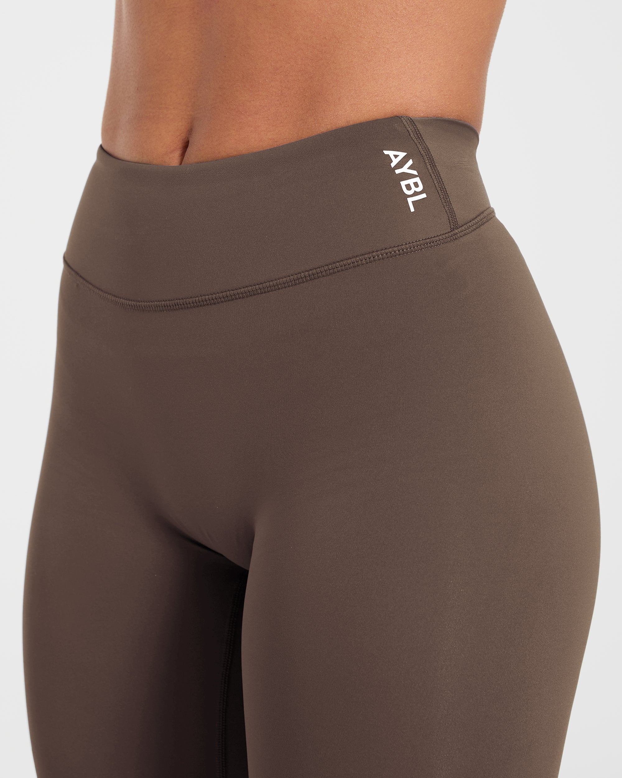 Physique Leggings - Brown