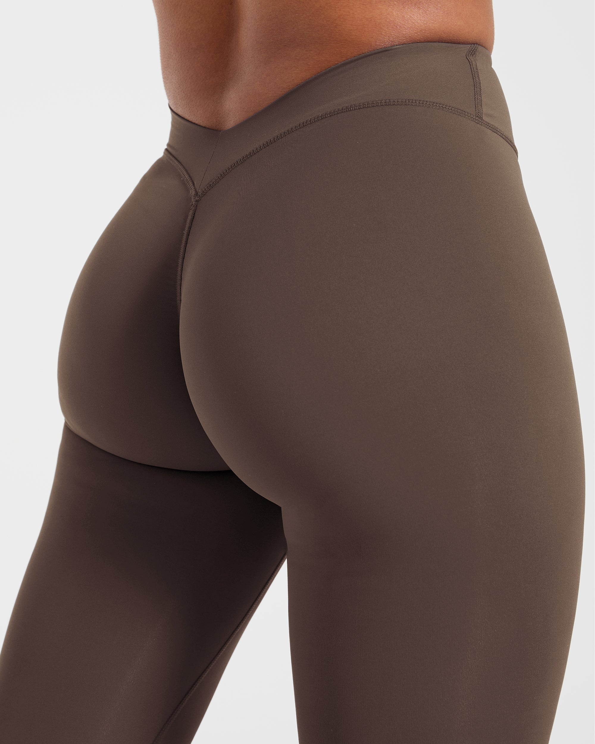 Physique Leggings - Brown