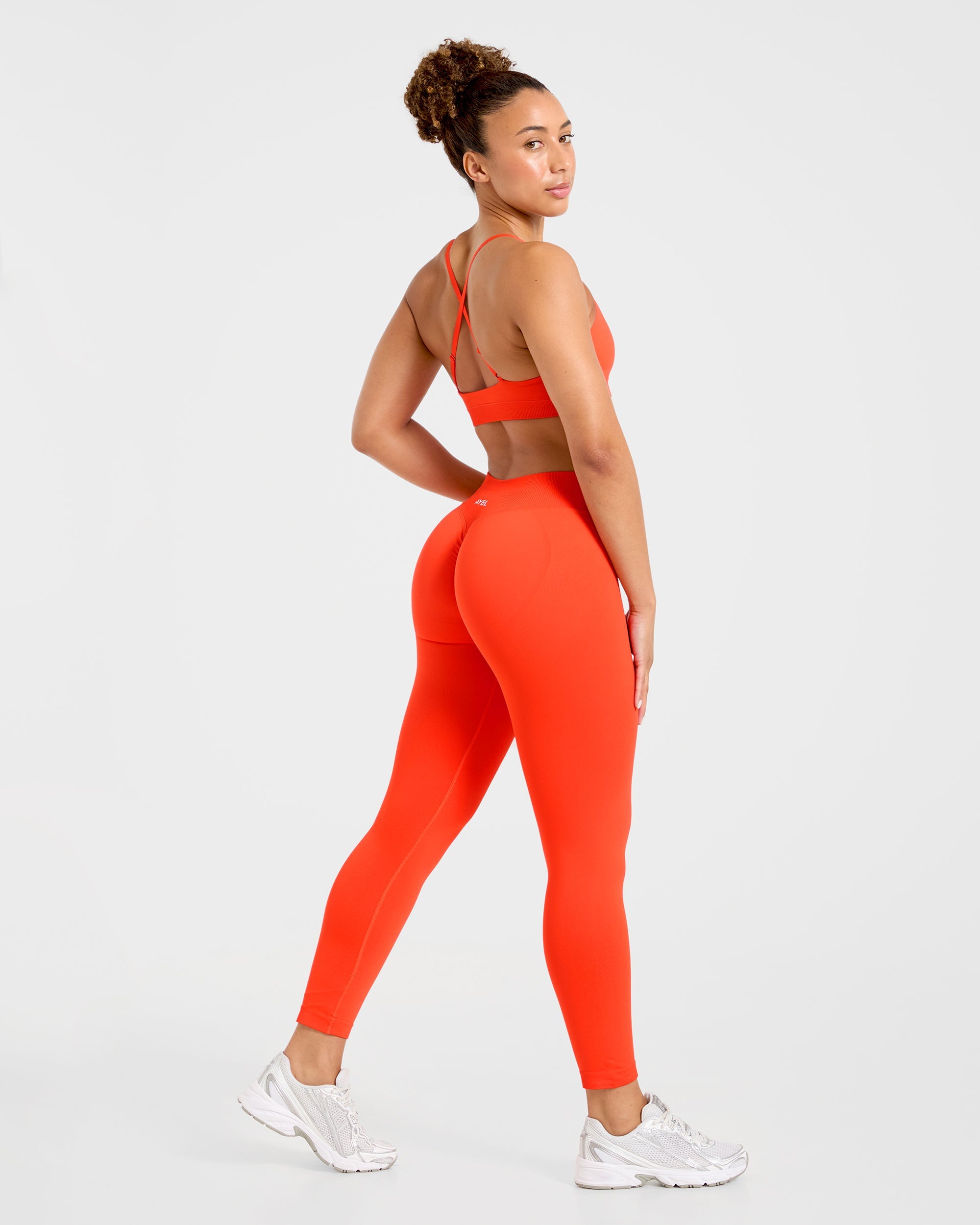 Enhance Seamless Sports Bra - Summer Orange