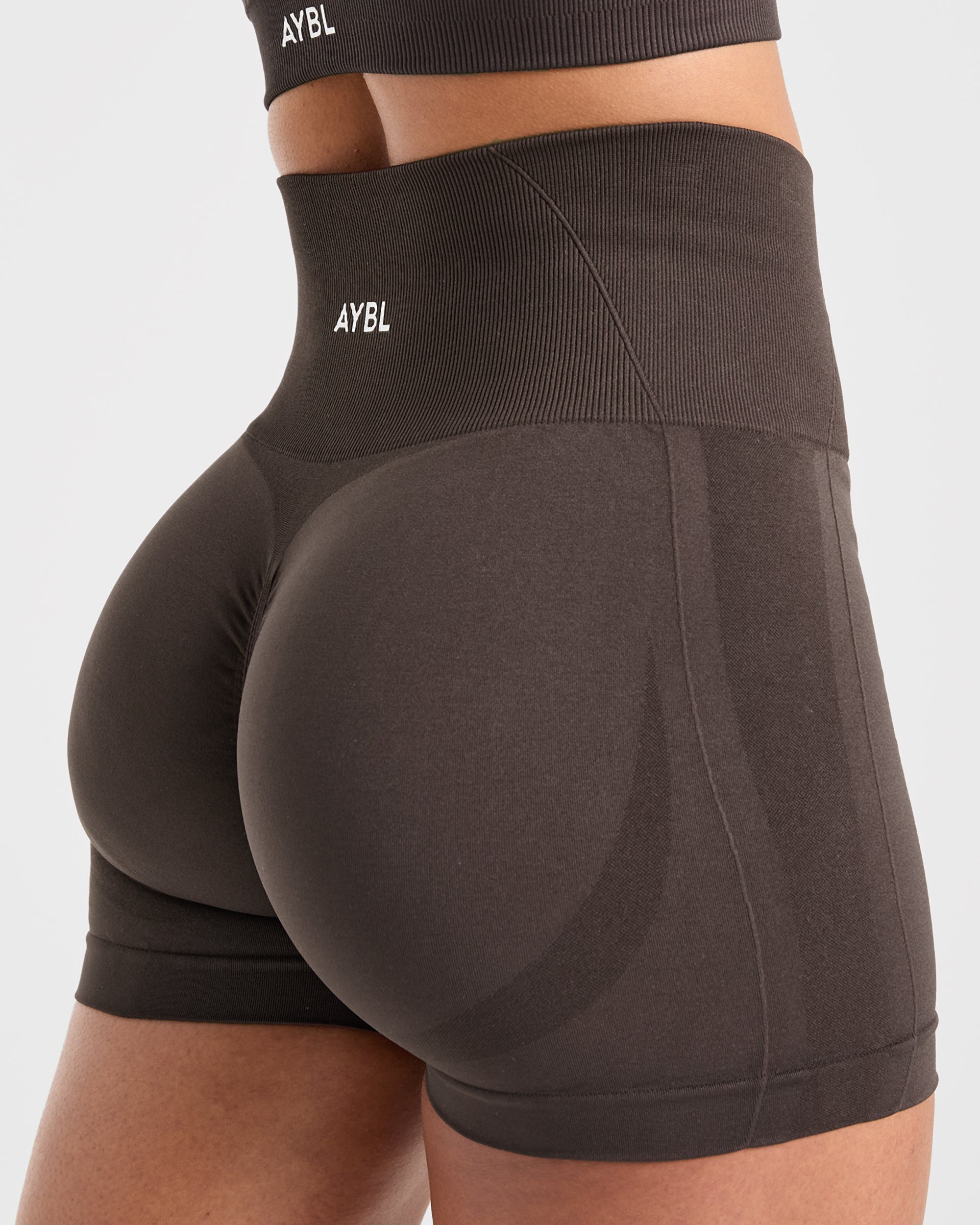 Nahtlose Empower-Shorts – Kakaobraun