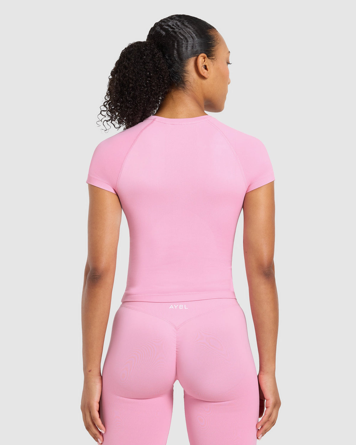 Enhance Seamless Short Sleeve Top - Sugar Pink