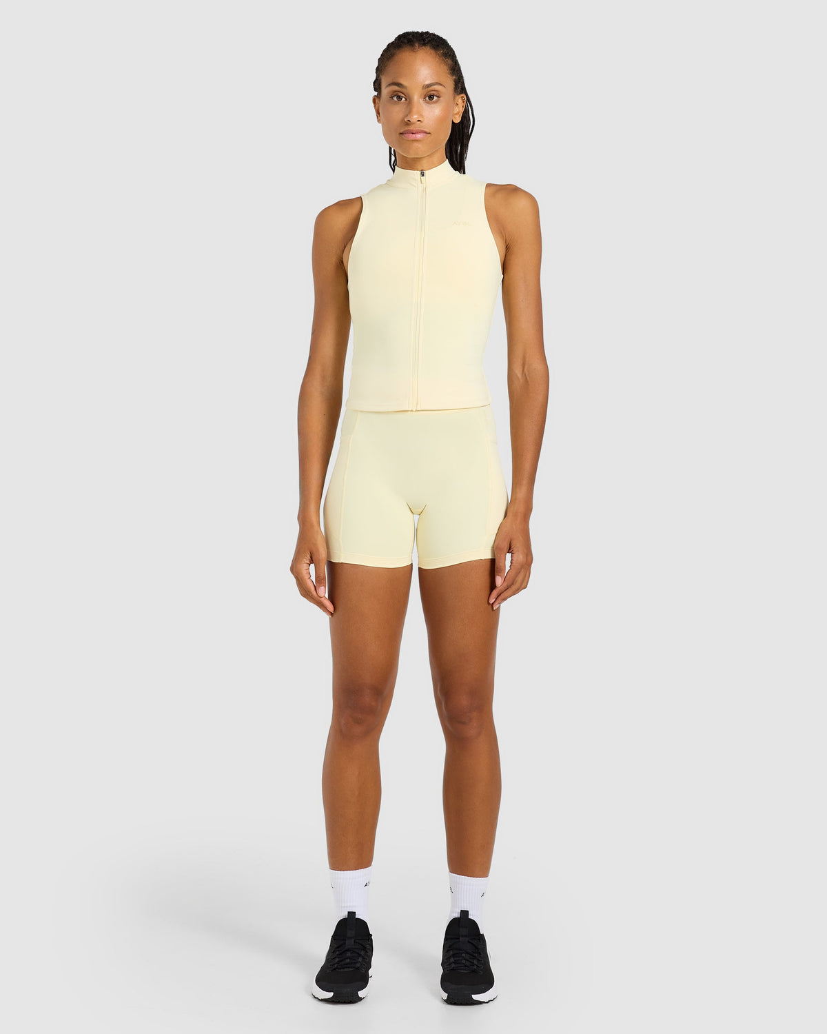 Run Sleeveless Zip Up Jacket - Butter Yellow