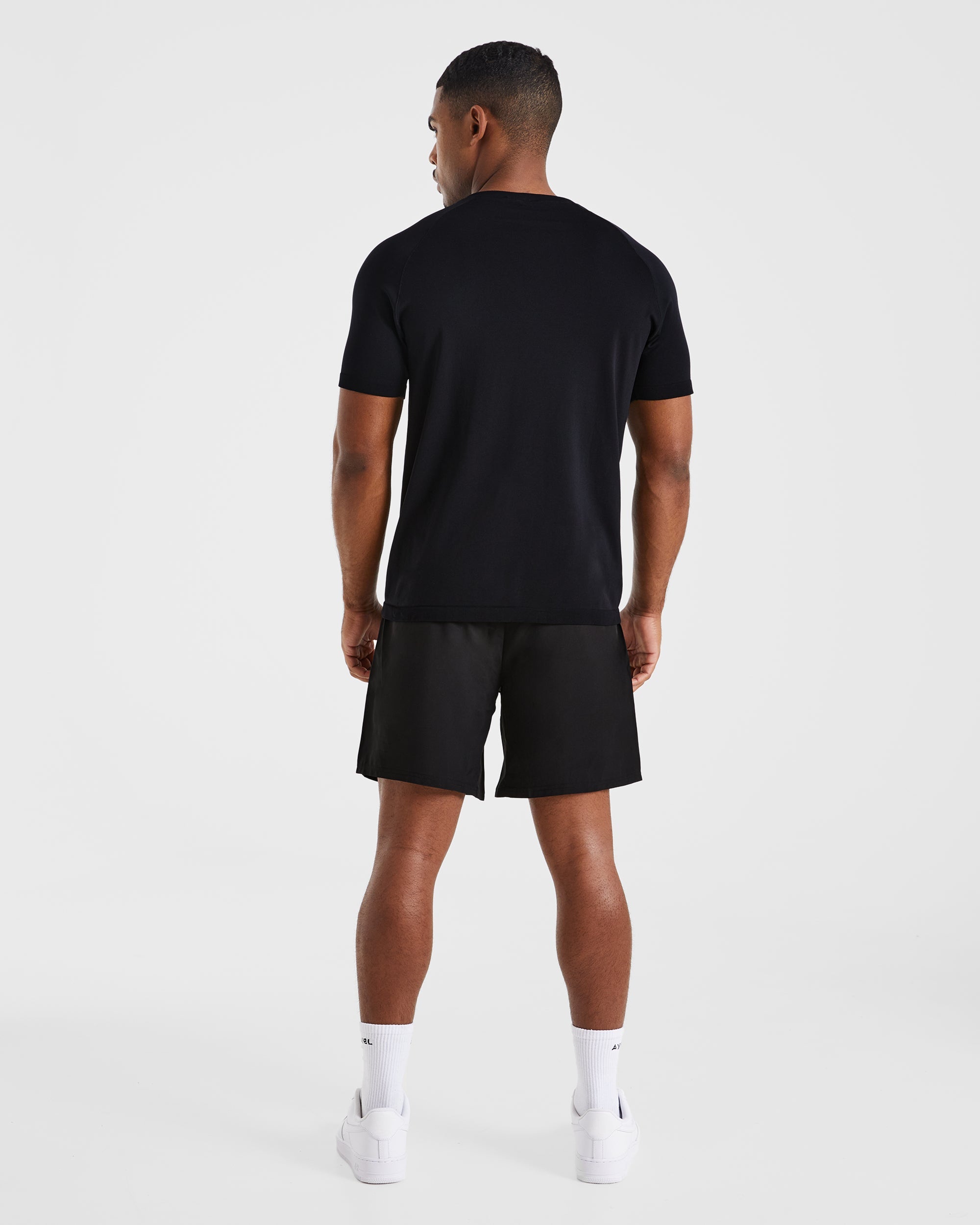 Ascend Seamless T Shirt - Black