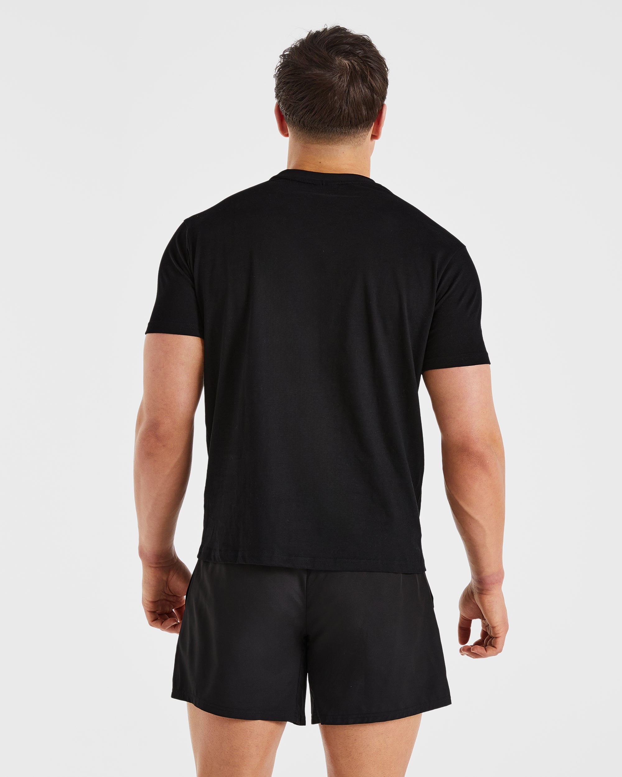 Essential T Shirt - Black