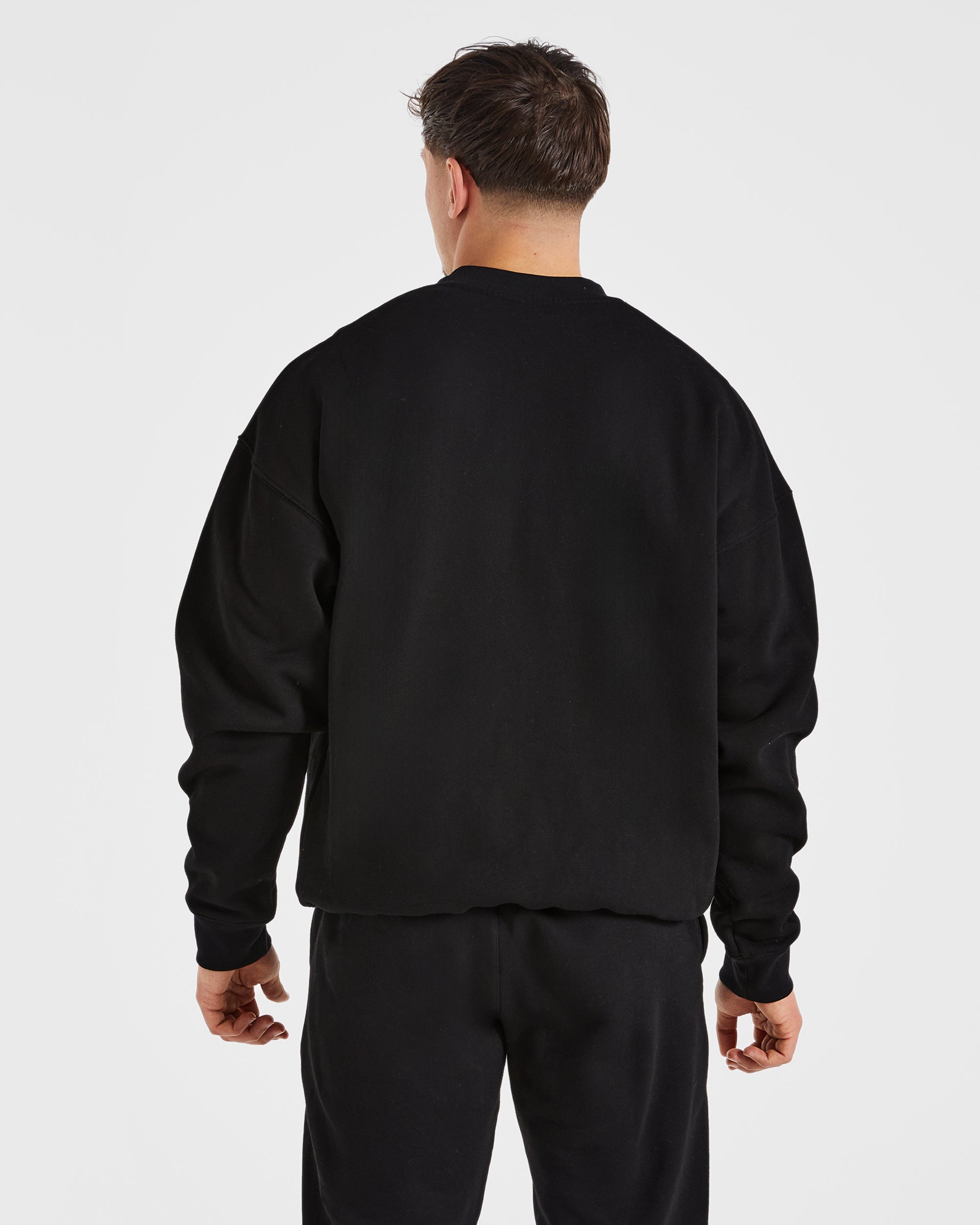 Essential Oversize-Pullover – Schwarz