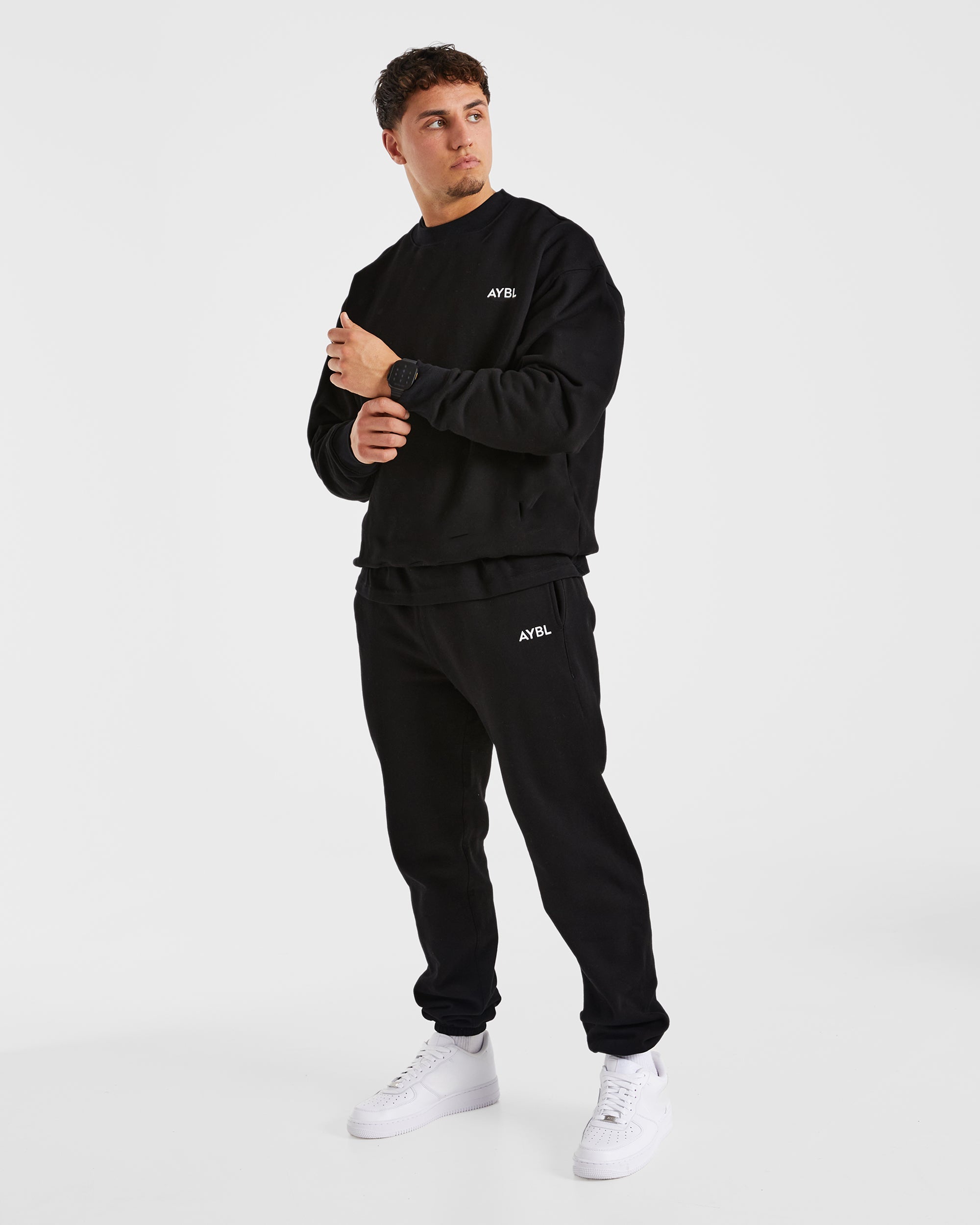 Essential Oversize-Pullover – Schwarz