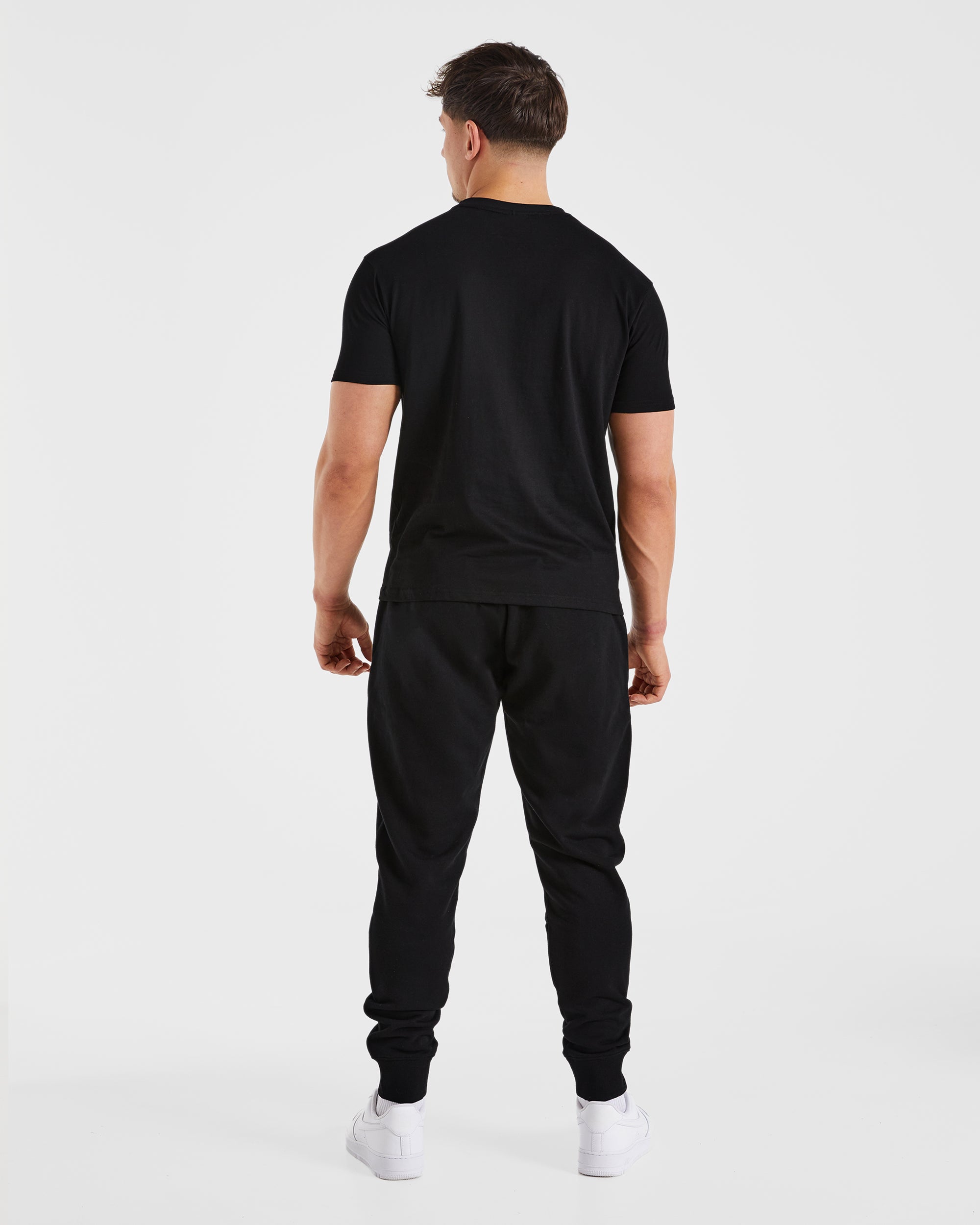 Essential Joggers - Black