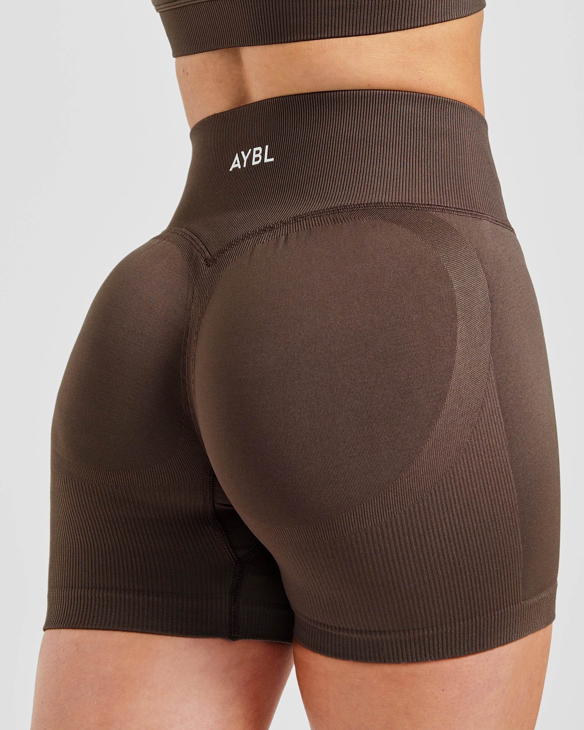 Adapt Seamless Shorts - Brown