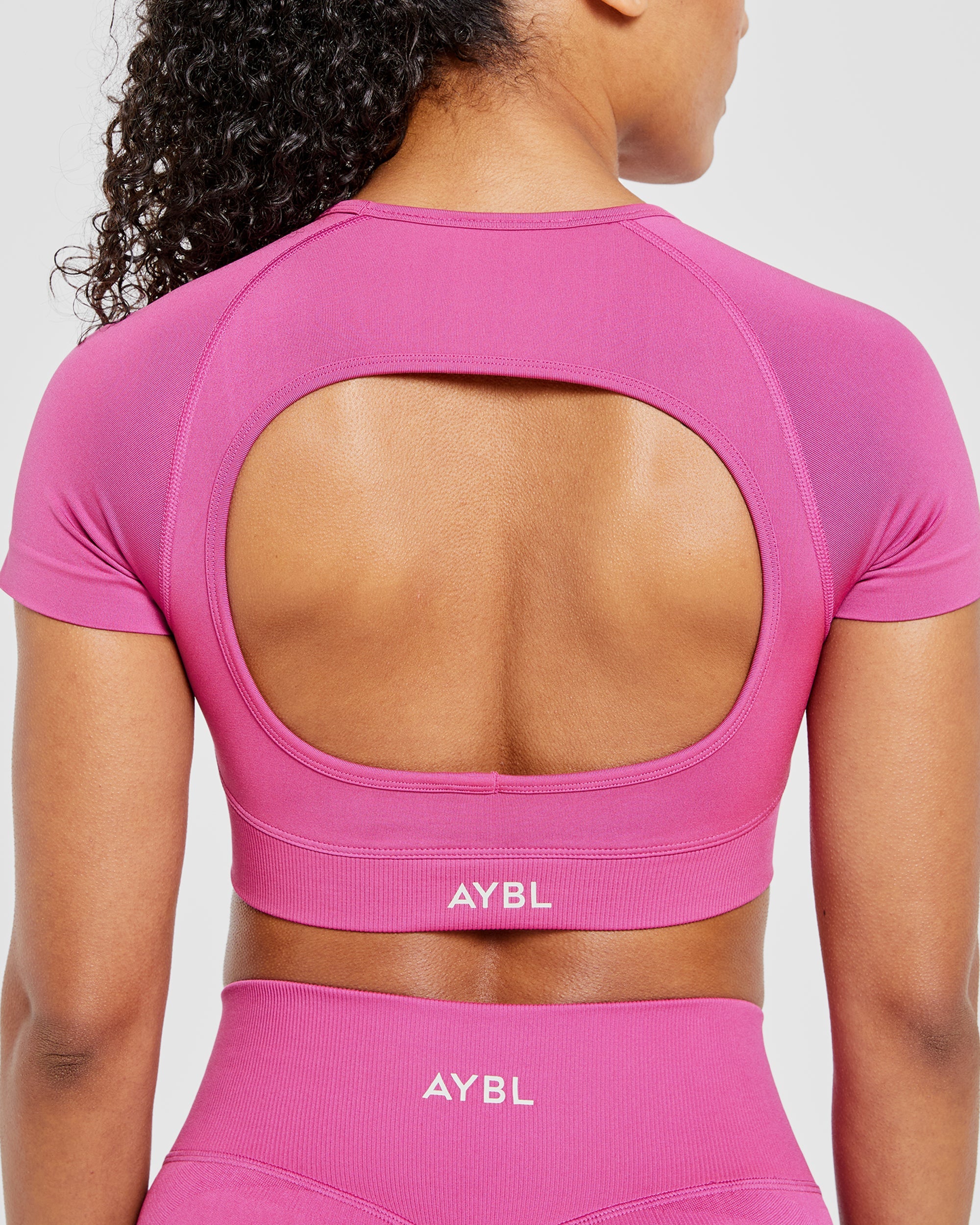 Adapt Seamless Crop Top - Pink