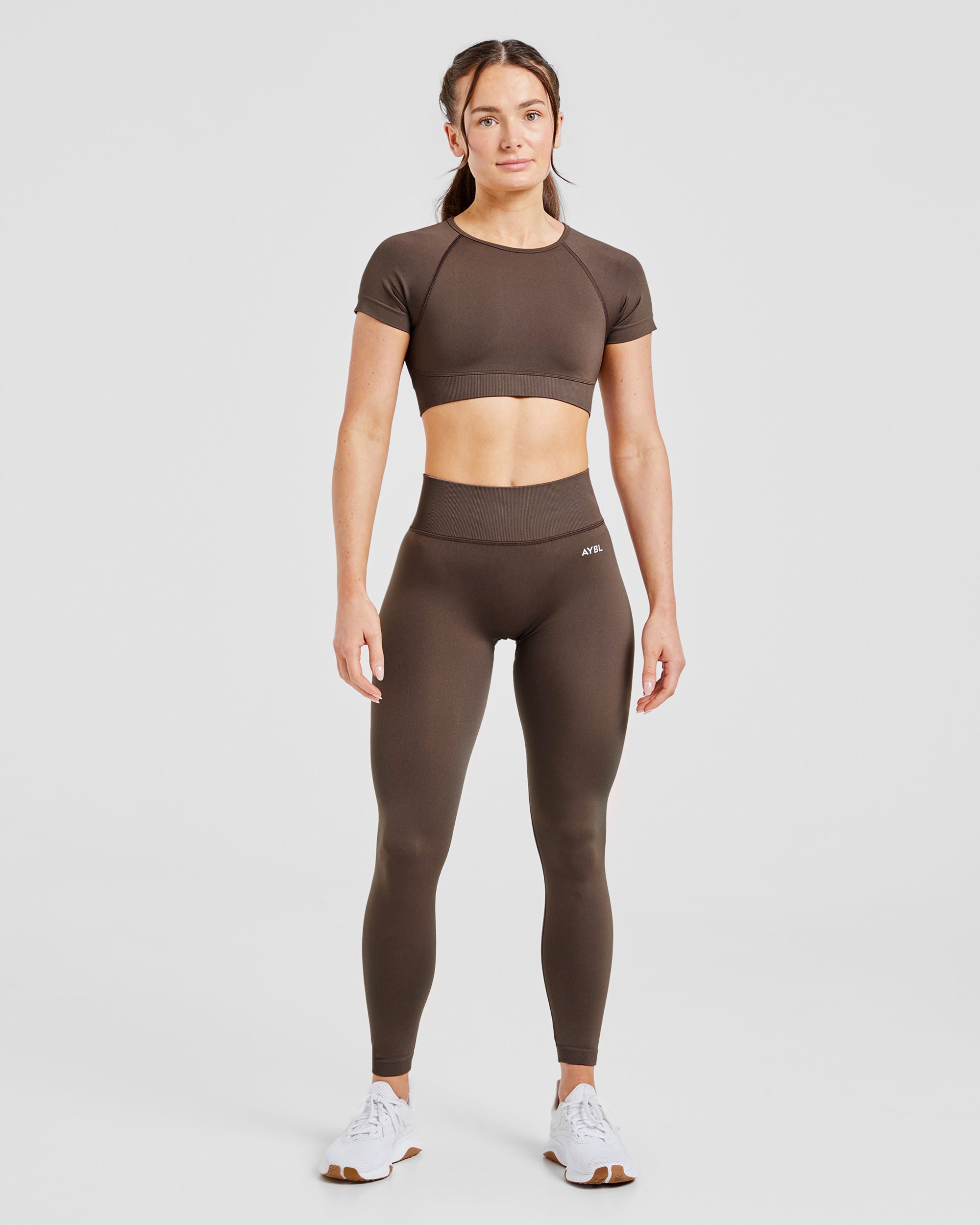 Adapt Seamless Crop Top - Brown