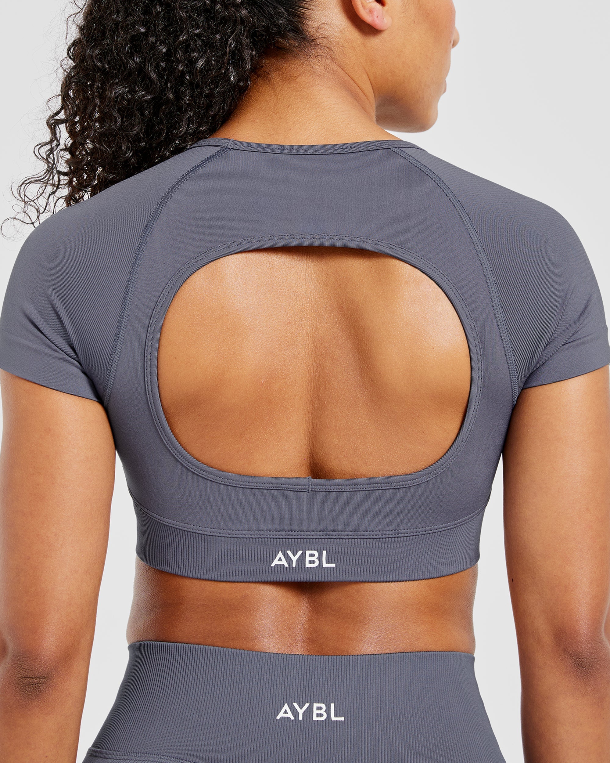 Adapt Seamless Crop Top - Slate