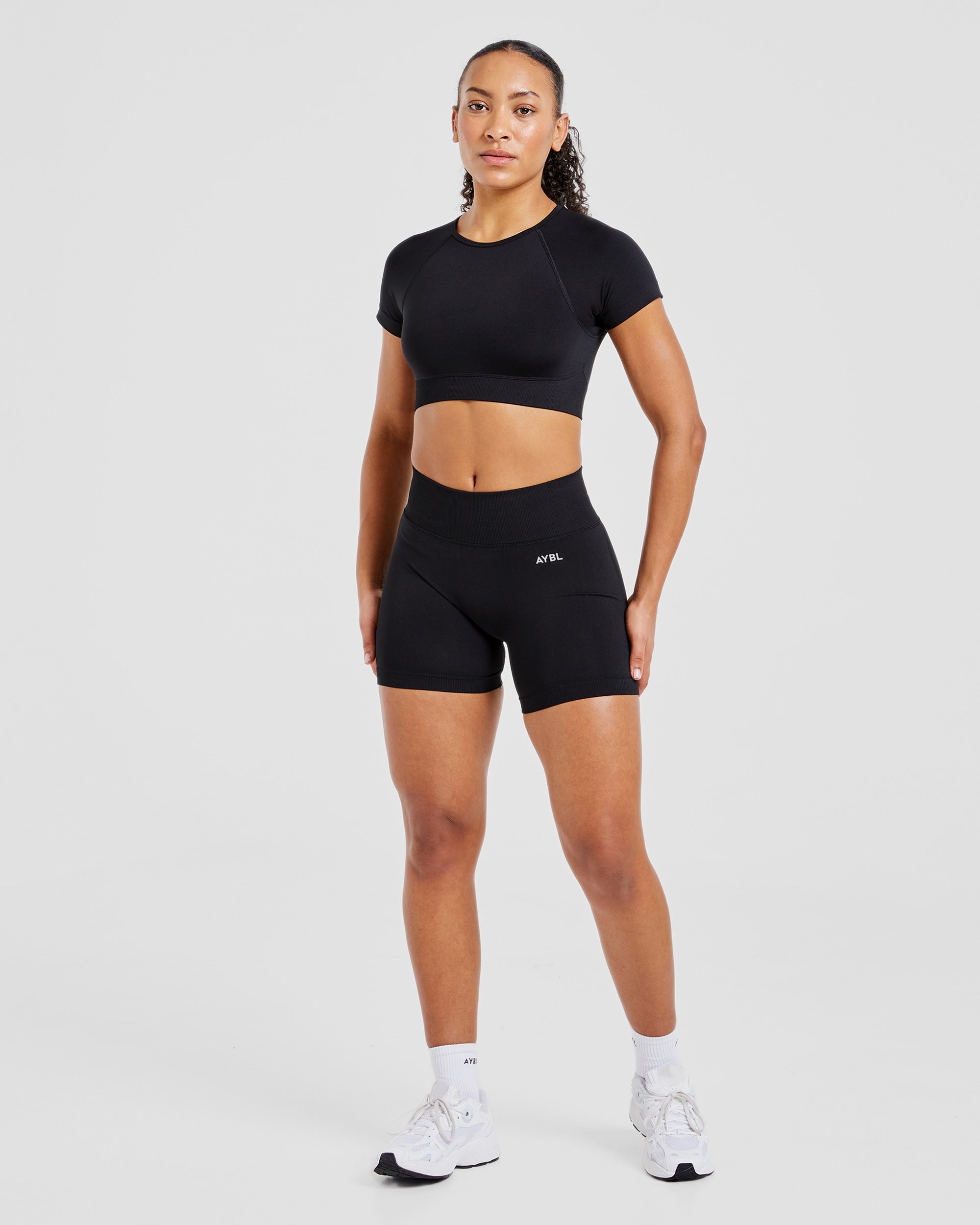 Adapt Seamless Shorts - Black