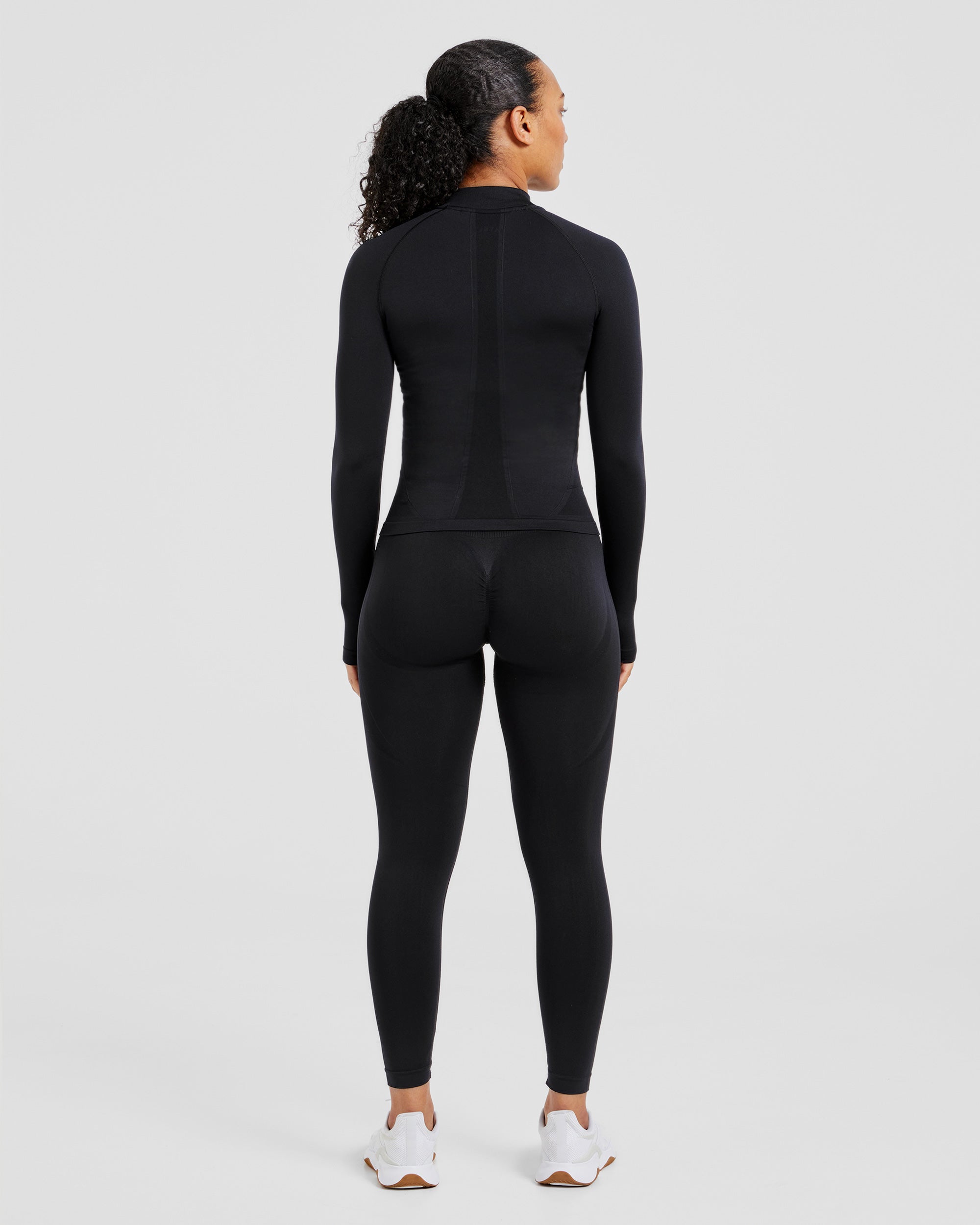 Empower Seamless Full Zip Jacket - Black