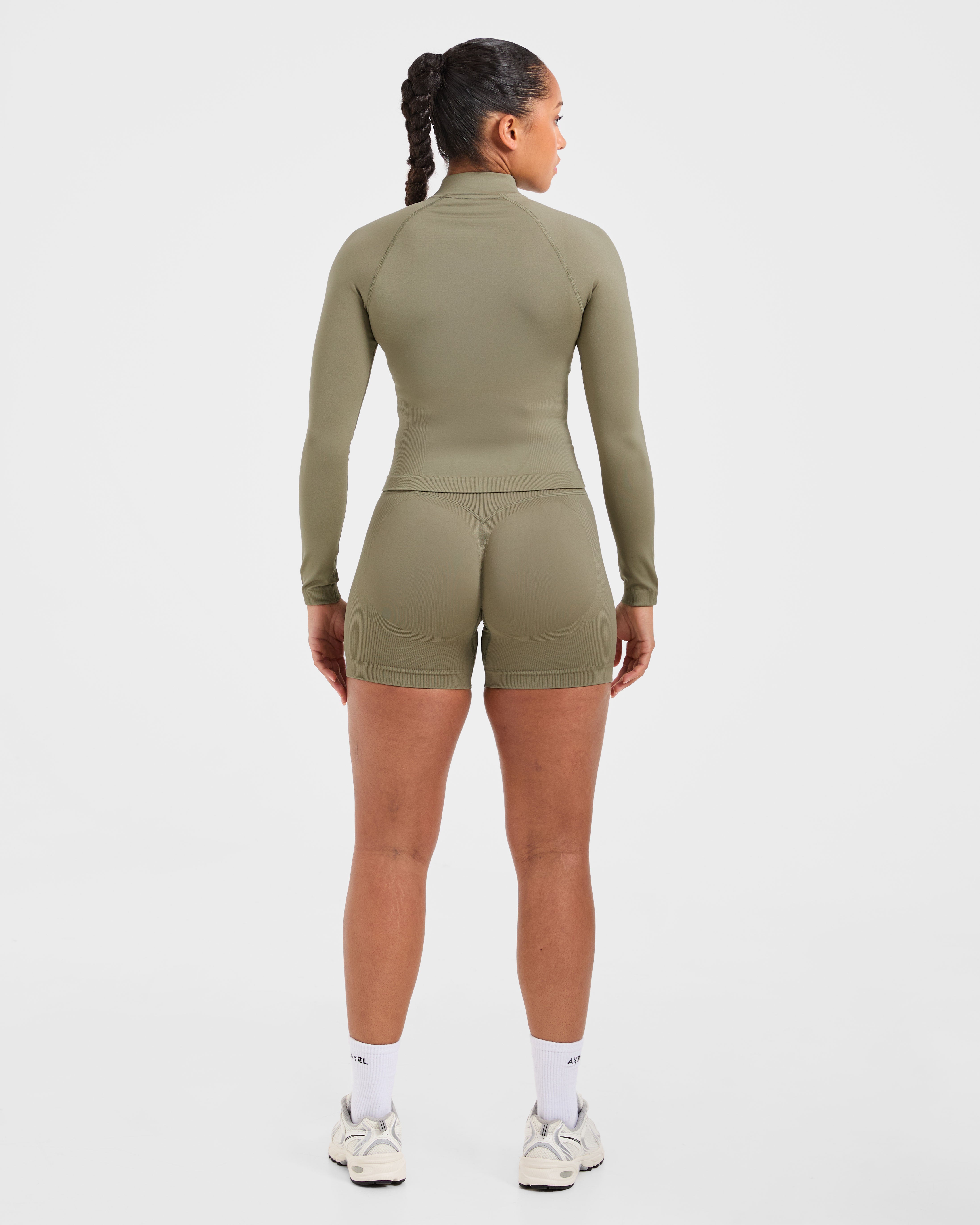 Adapt Seamless Jacket - Muted Olive