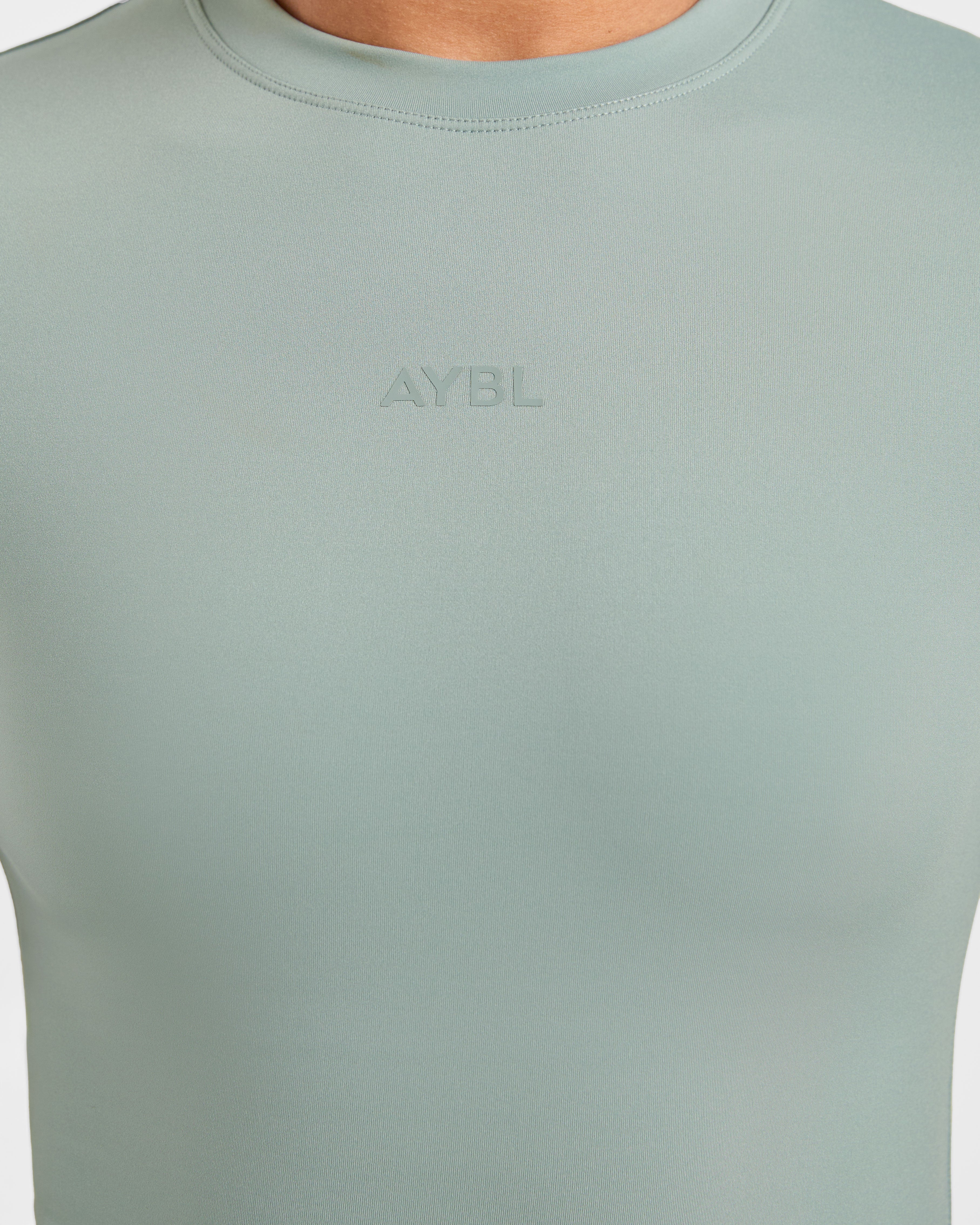 Sculpt-T-Shirt – gedämpftes Salbei