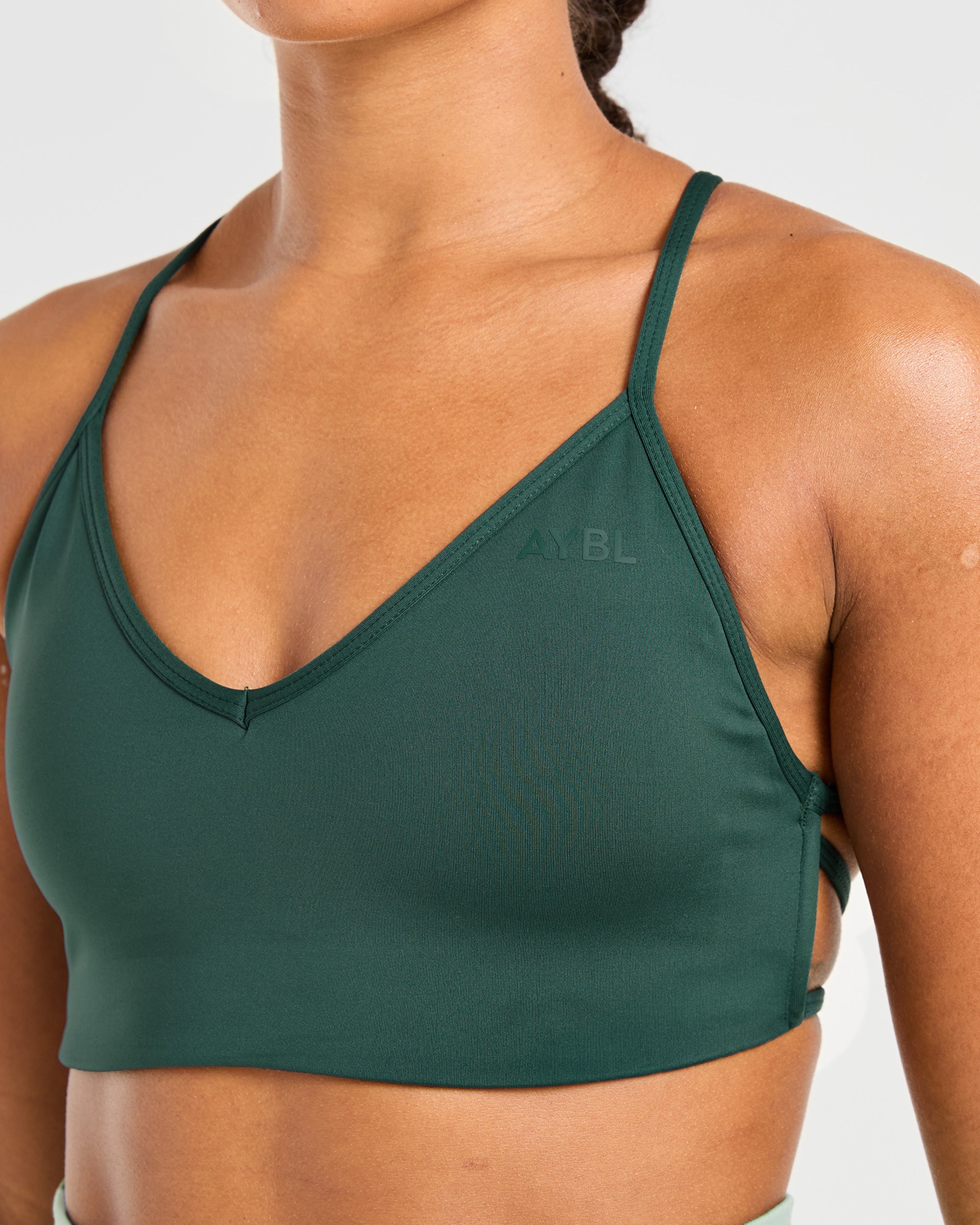 Essential Crossback Sports Bra - Deep Green