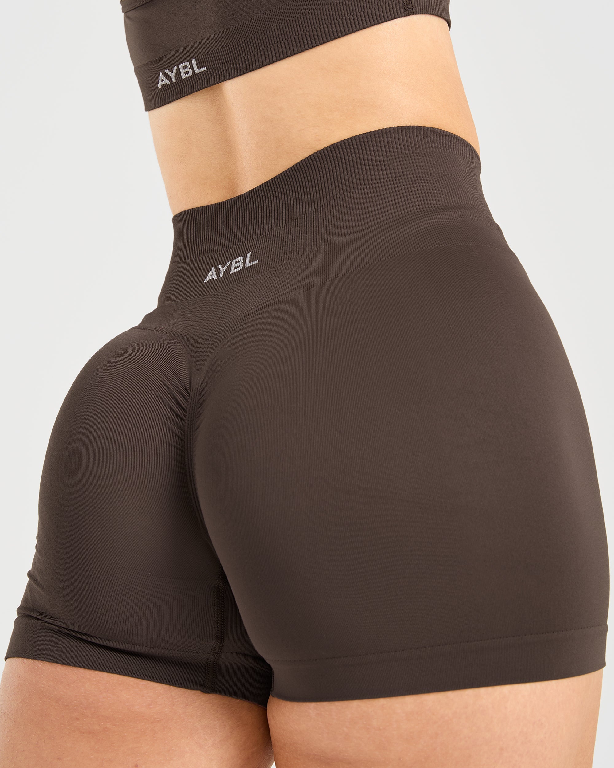 Power Seamless Shorts - Chestnut Brown