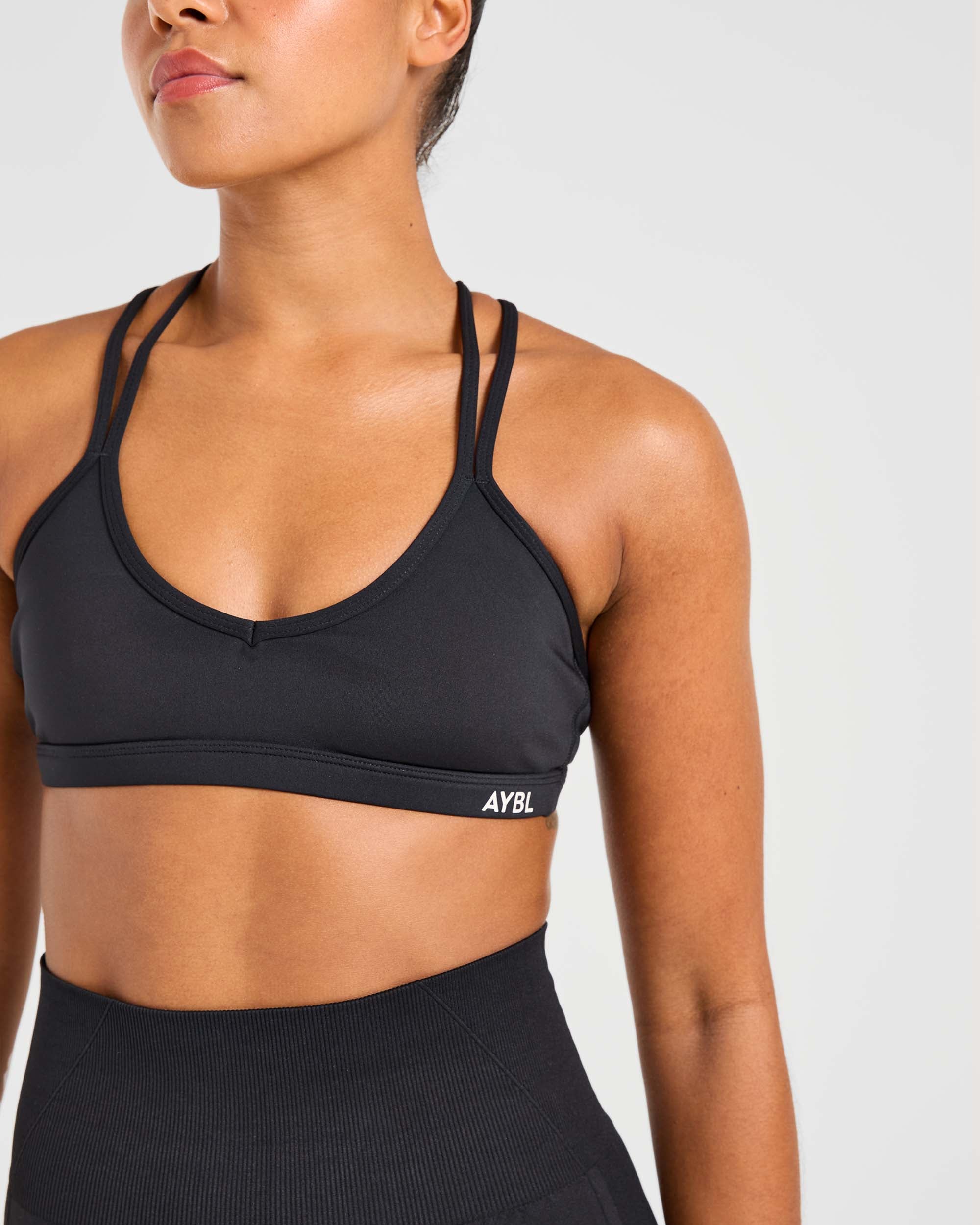 Essential Strappy Sports Bra - Black