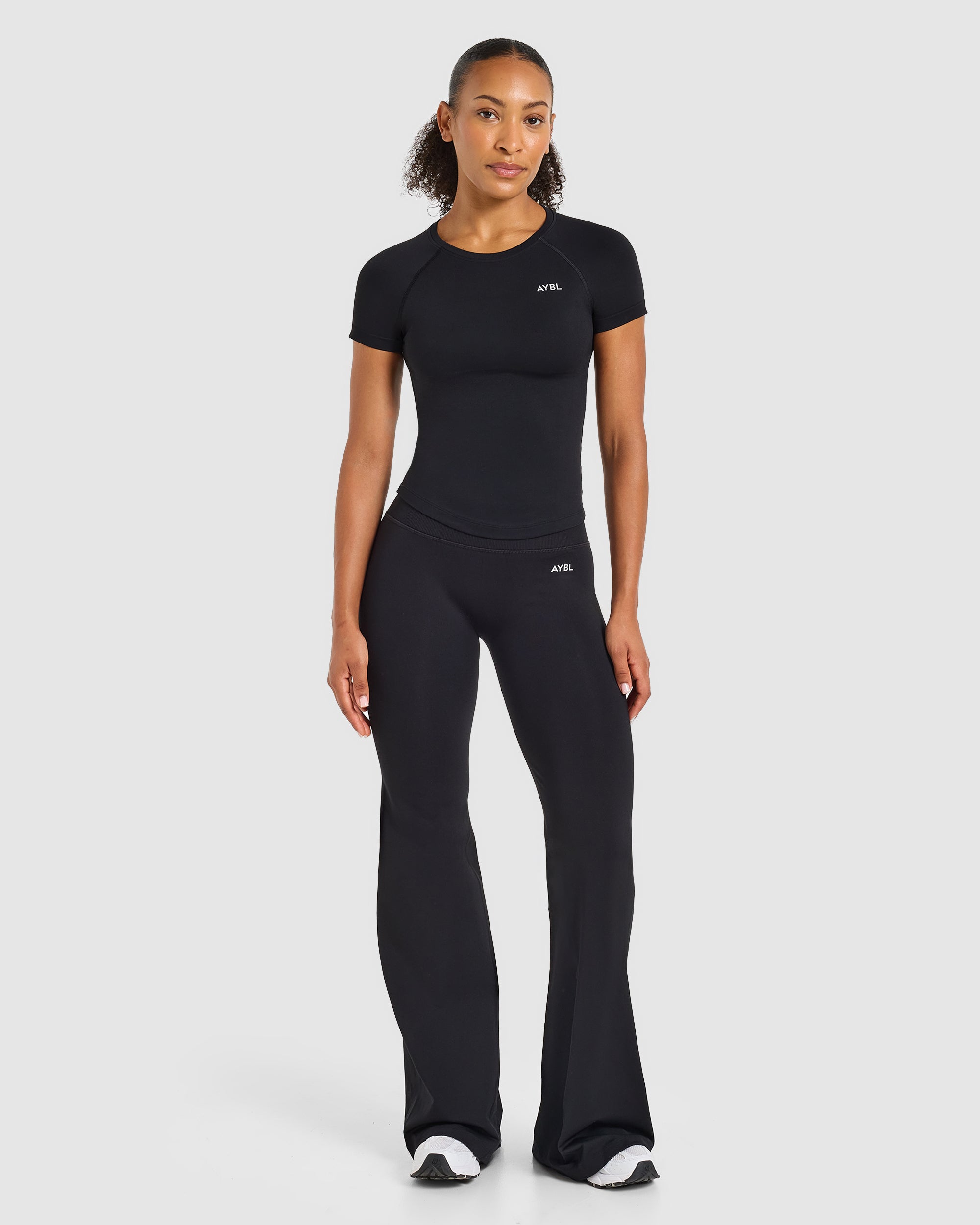 Enhance Seamless Short Sleeve Top - Black