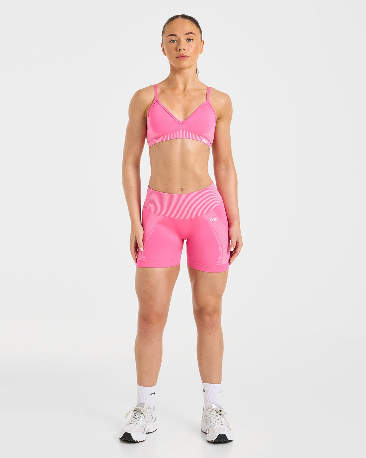 Charge Seamless Sports Bra - Pink
