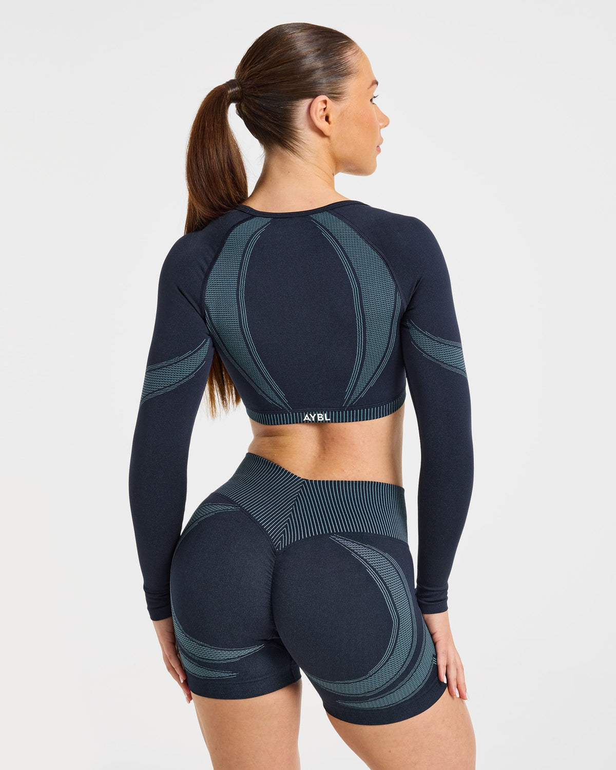 Charge Seamless Long Sleeve Crop Top - Navy
