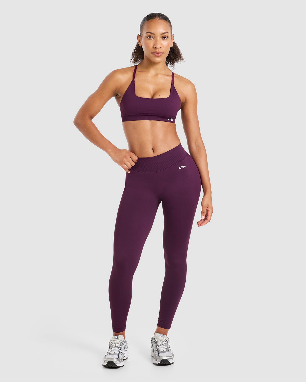 Enhance Seamless Sports Bra - Midnight Plum