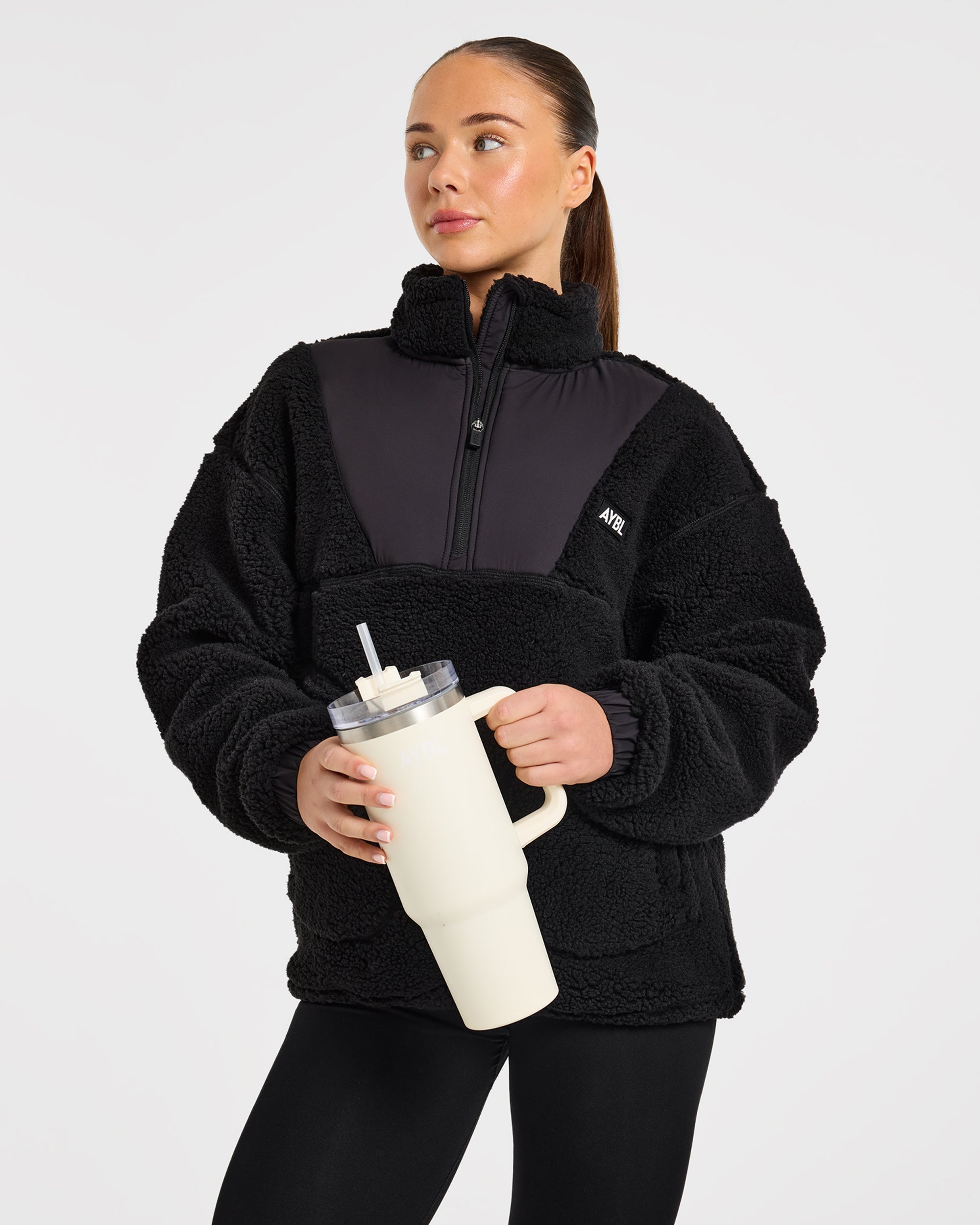 Signature 1/4 Zip Fleece Pullover - Black