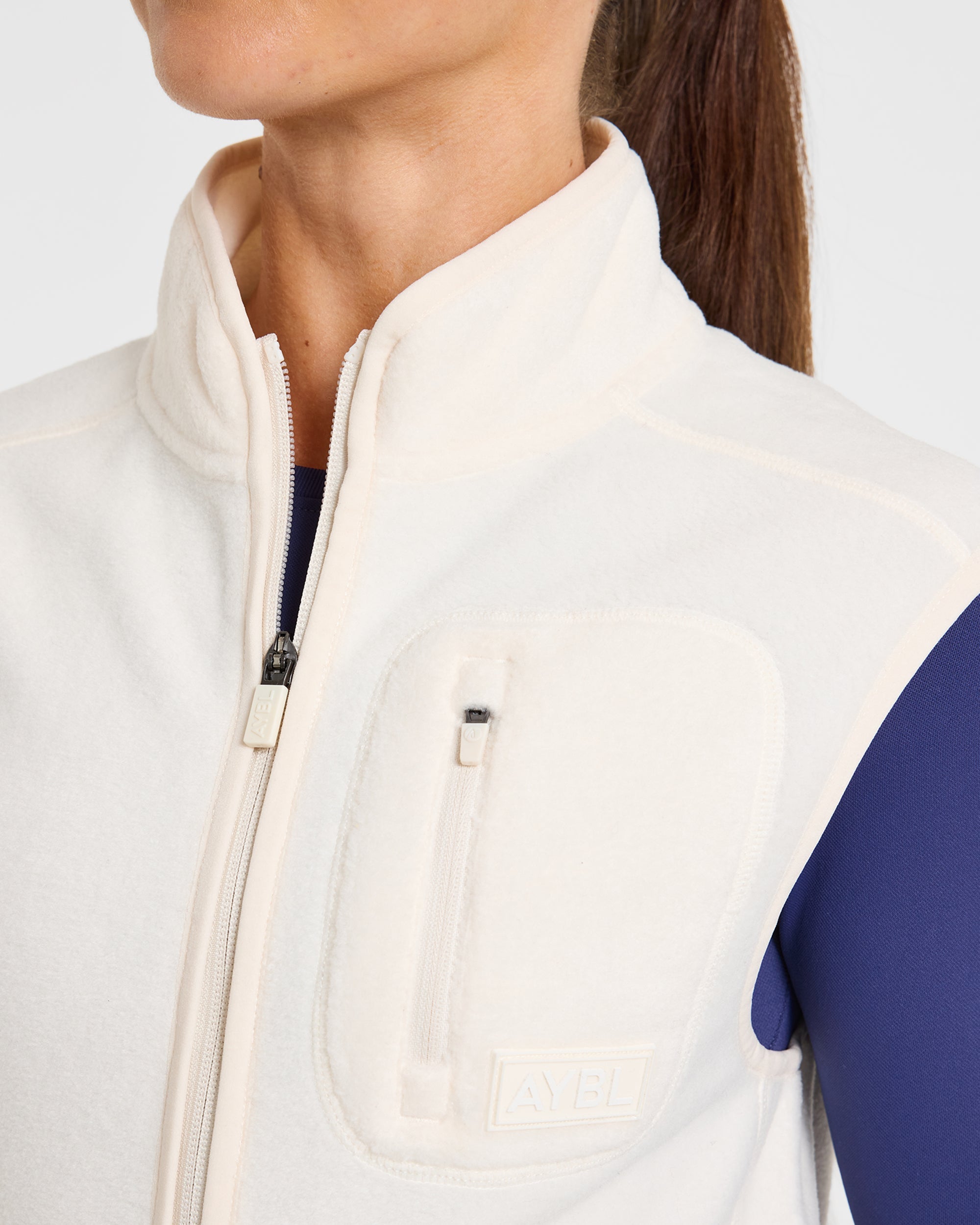 Signature Lightweight Fleece Gilet - Cream